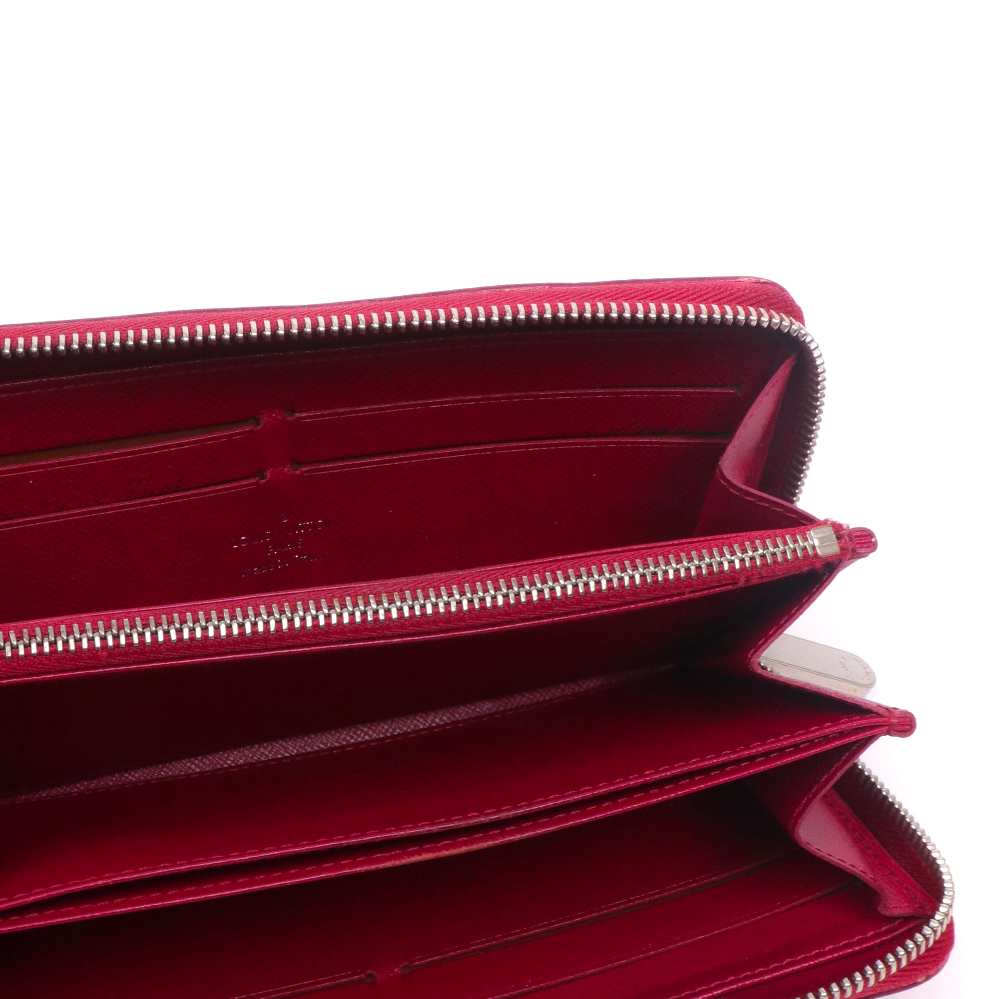 LOUIS VUITTON - Portefeuille Zippy Louis Vuitton en cuir épi fuchsia