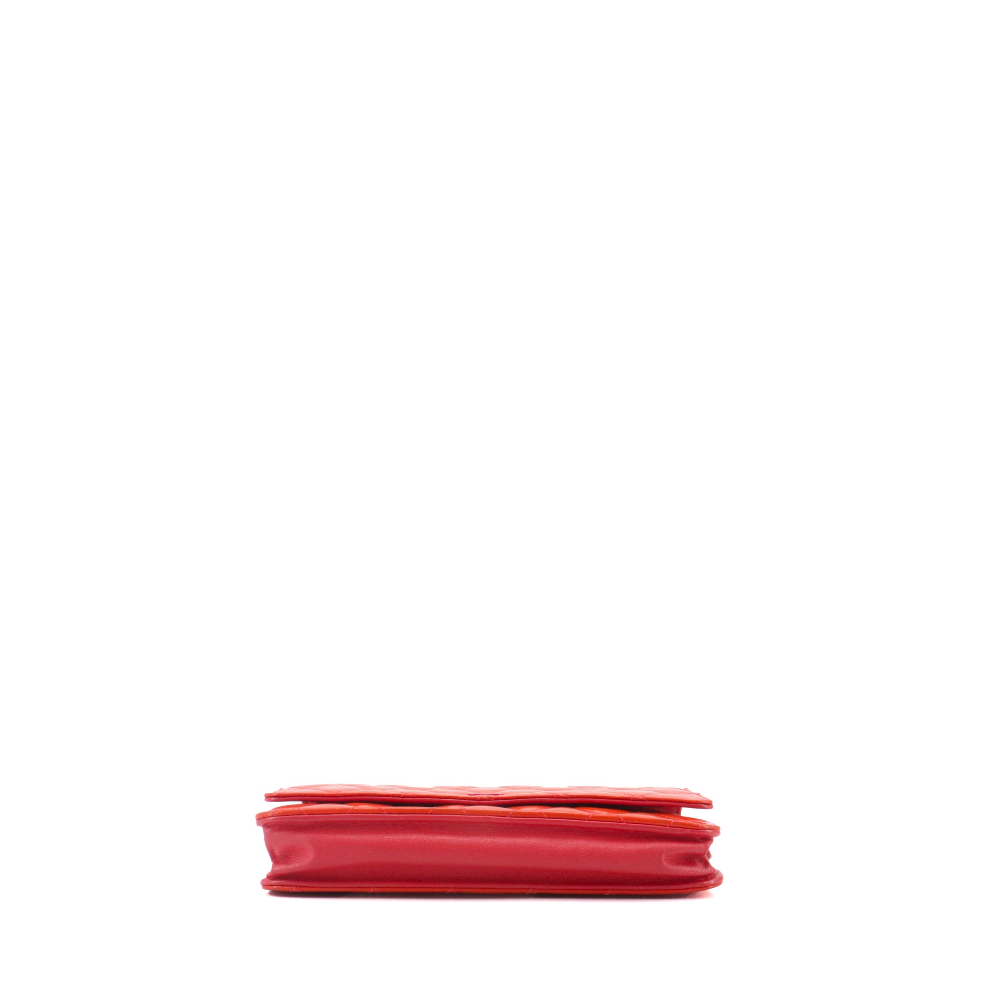CHANEL - Sac Wallet On Chain Timeless Chanel en cuir verni orange