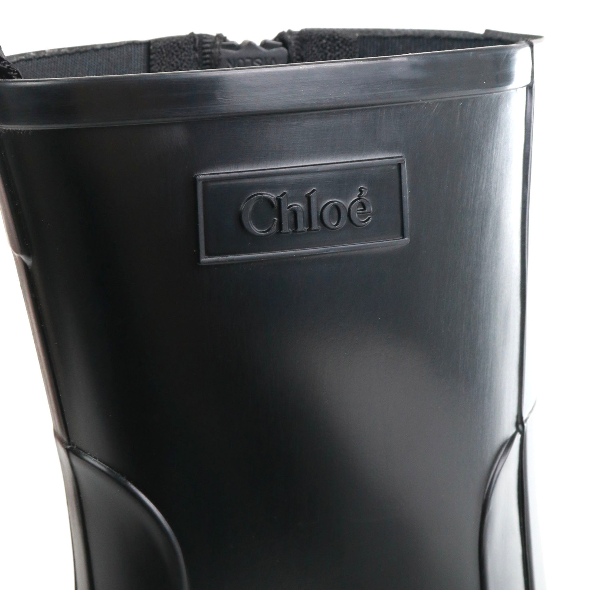 CHLOÉ - C Chloé ankle boots in crocodile-embossed leather (T38.5)