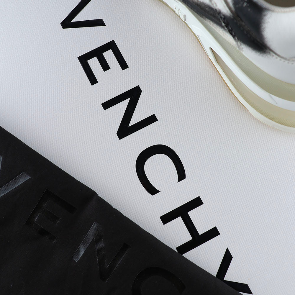 GIVENCHY - Sneakers Graphiti (T42,5)