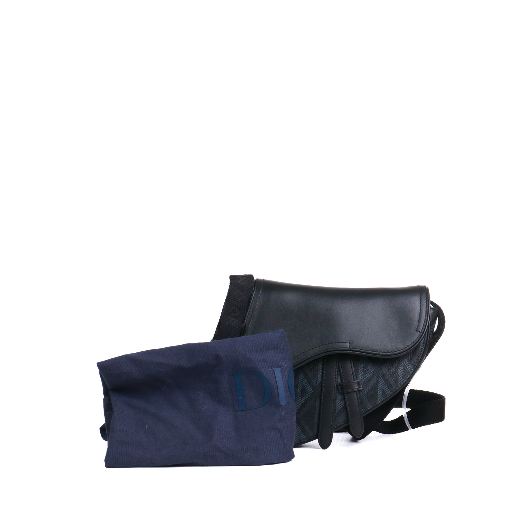 DIOR - Roller shoulder bag in navy blue grained leather