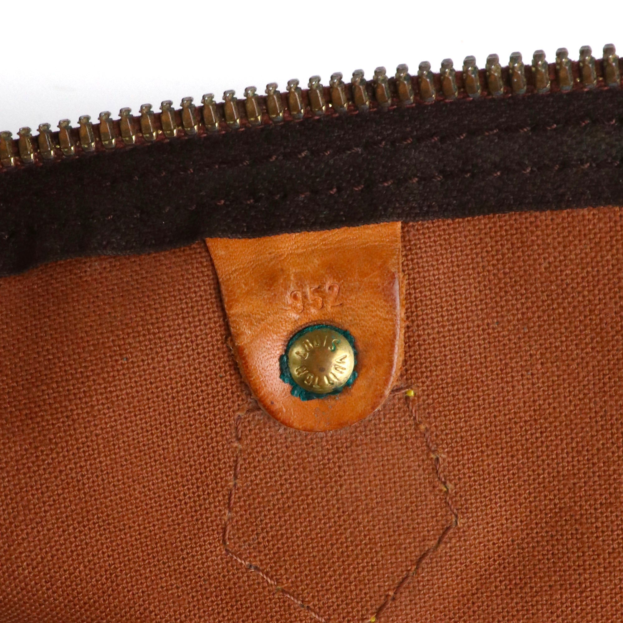 LOUIS VUITTON - Sac à main Speedy 40 Louis Vuitton en toile monogrammée vintage