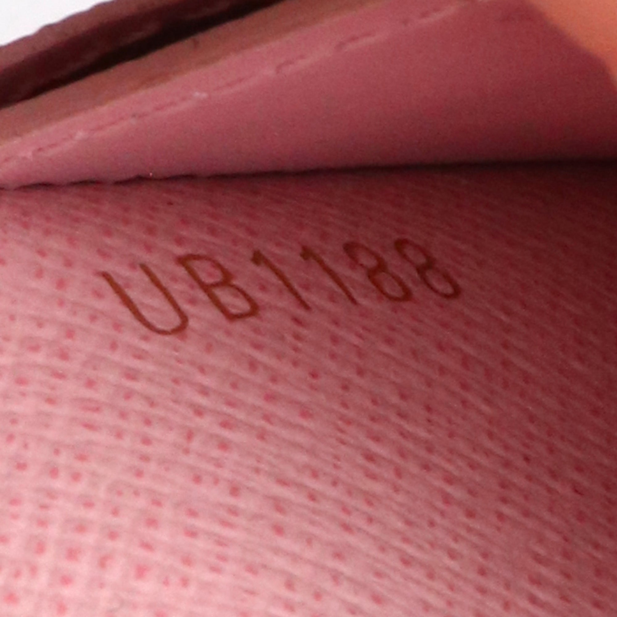 LOUIS VUITTON - Louis Vuitton Émilie wallet in brown monogram canvas