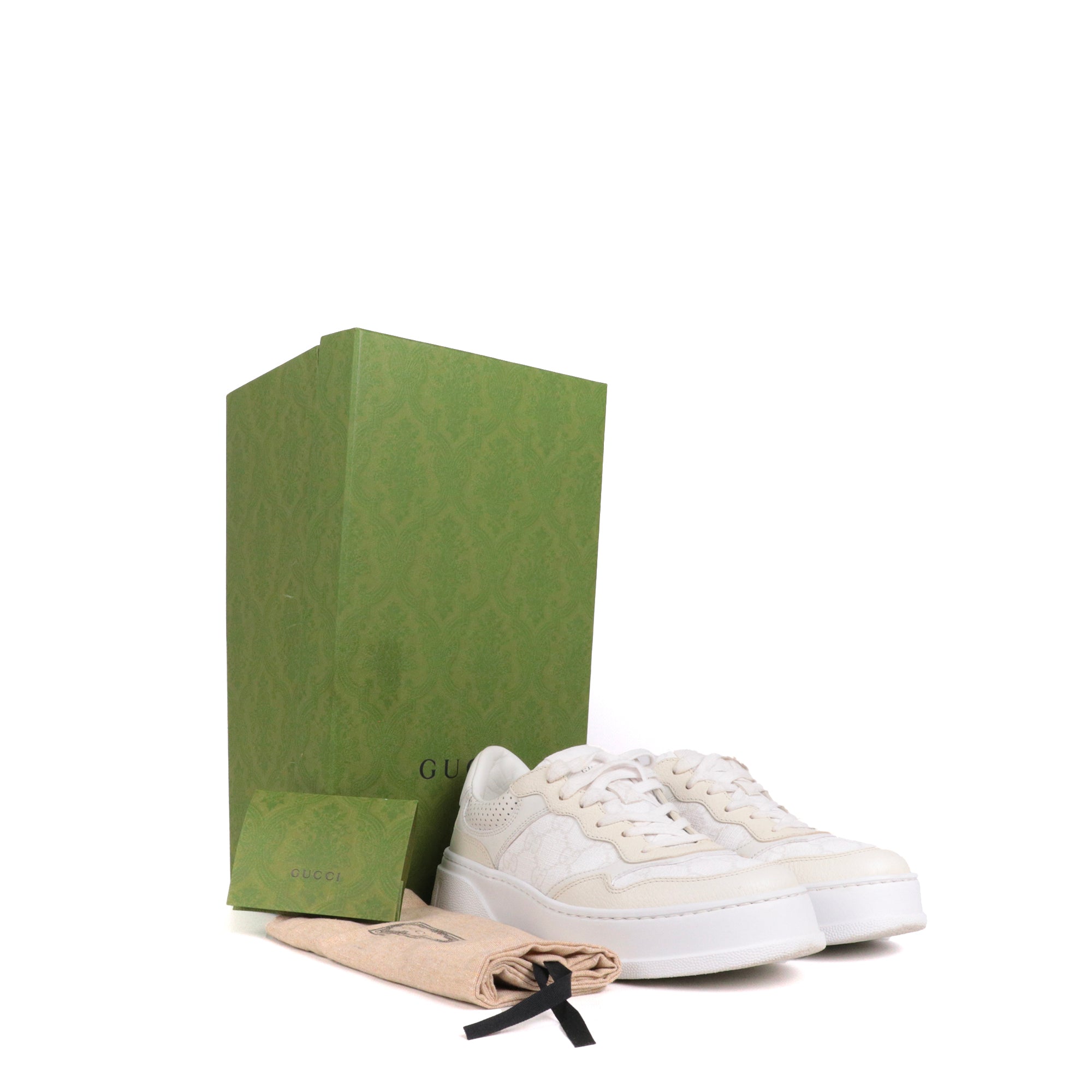 GUCCI - Sneakers GG Gucci en cuir monogrammé blanc (T39)