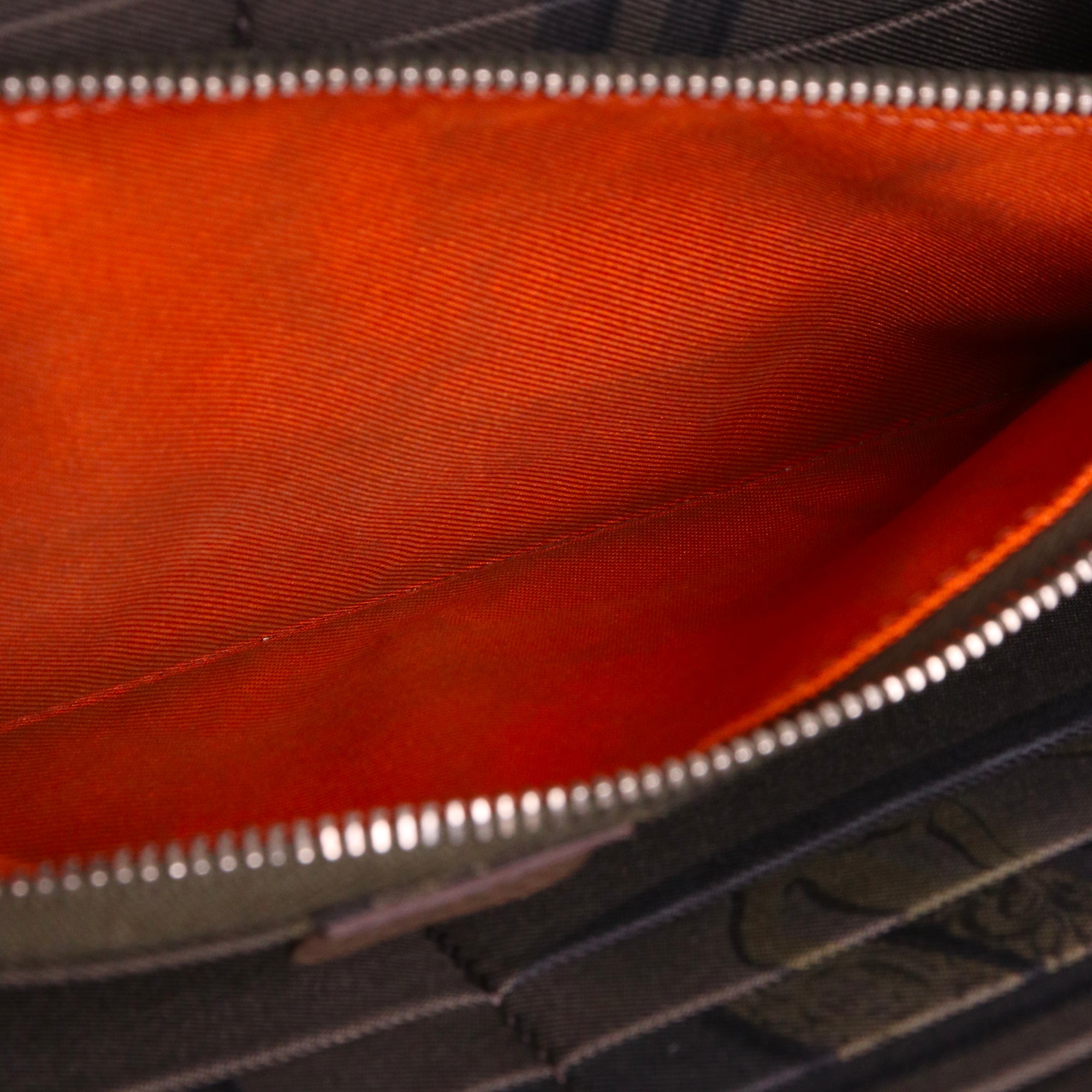 HERMÈS - Portefeuille Hermès en cuir grainé étoupe