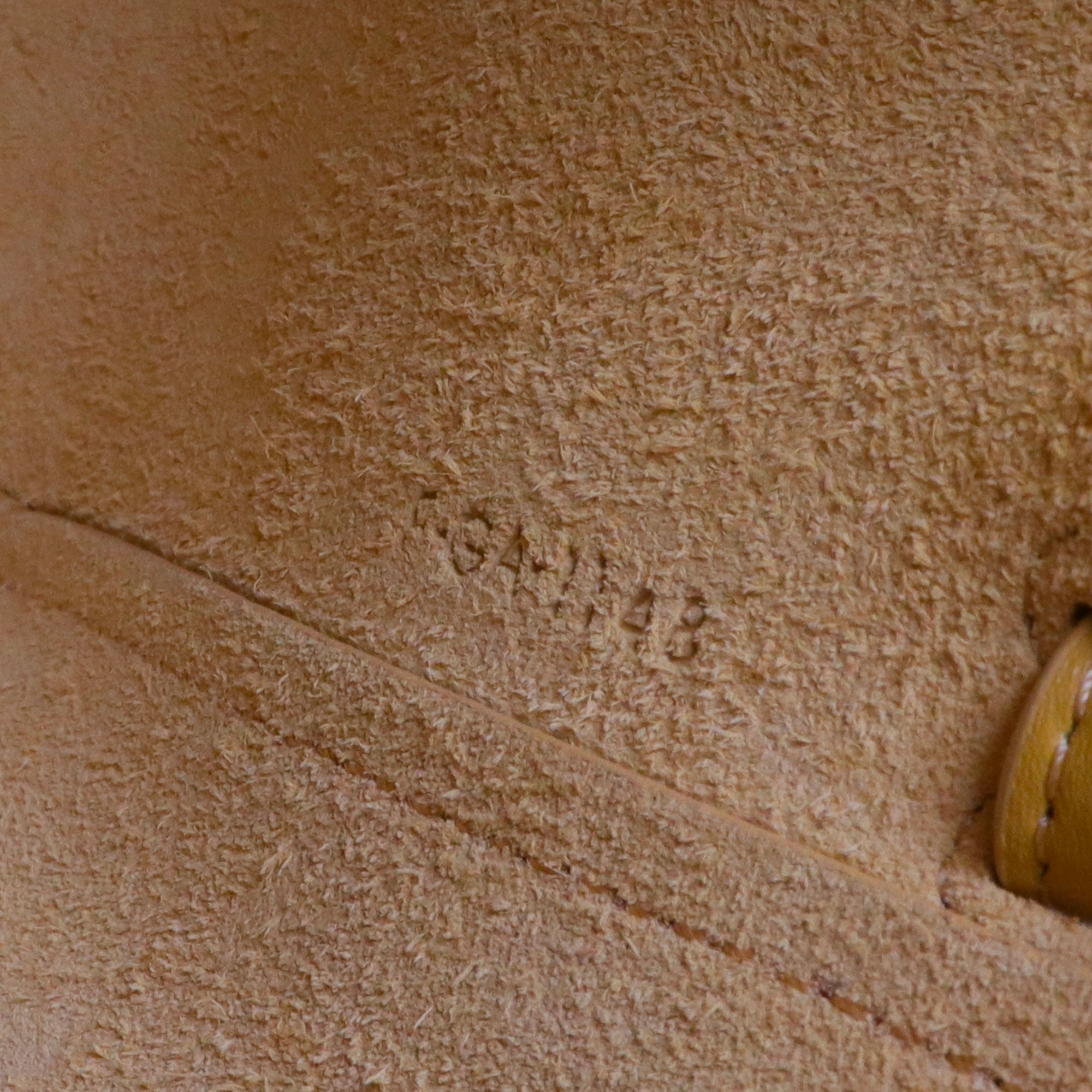 CELINE - Sac à bandoulière Belt nano Celine en cuir grainé jaune