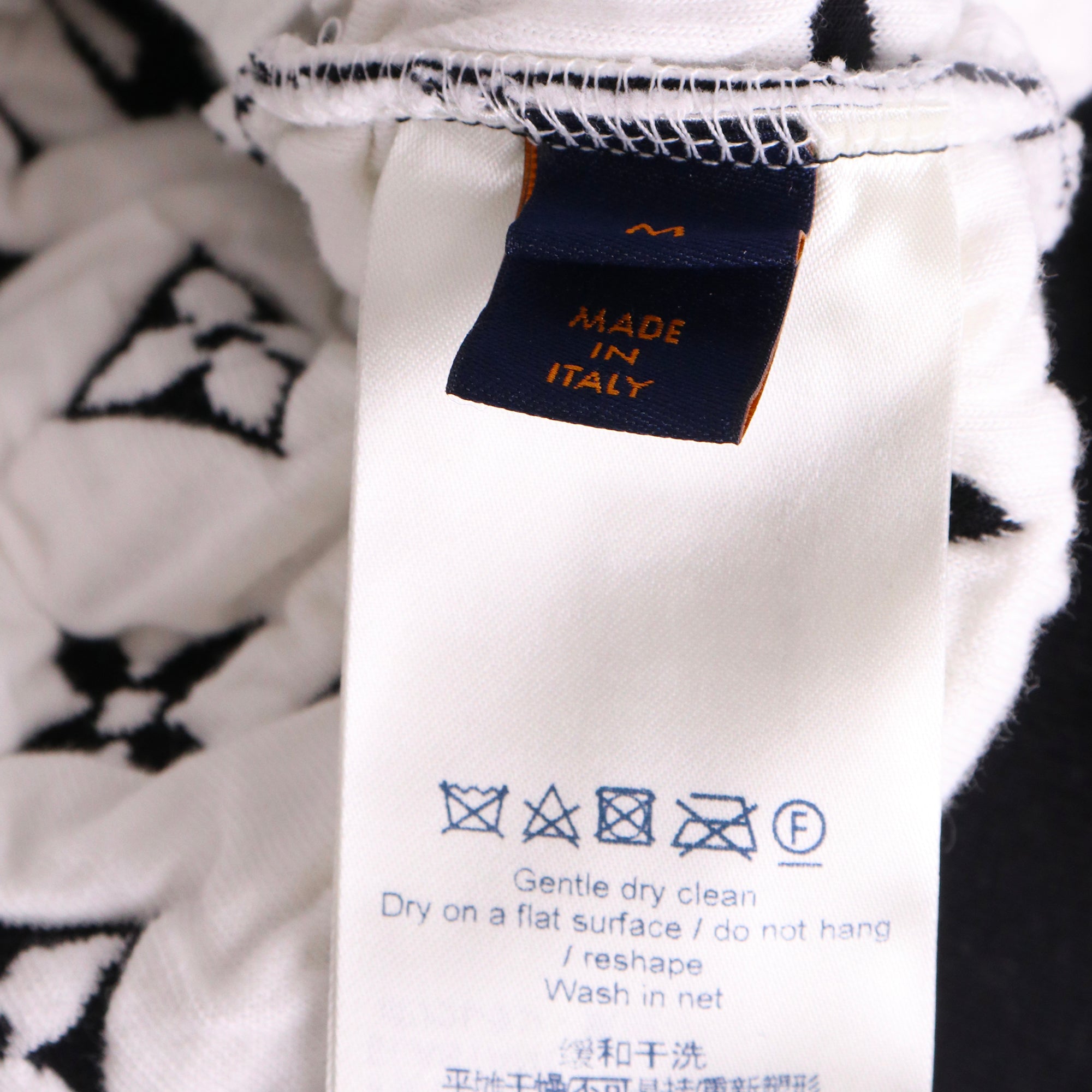 LOUIS VUITTON - Pull Louis Vuitton en coton monogrammé noir et blanc (M)