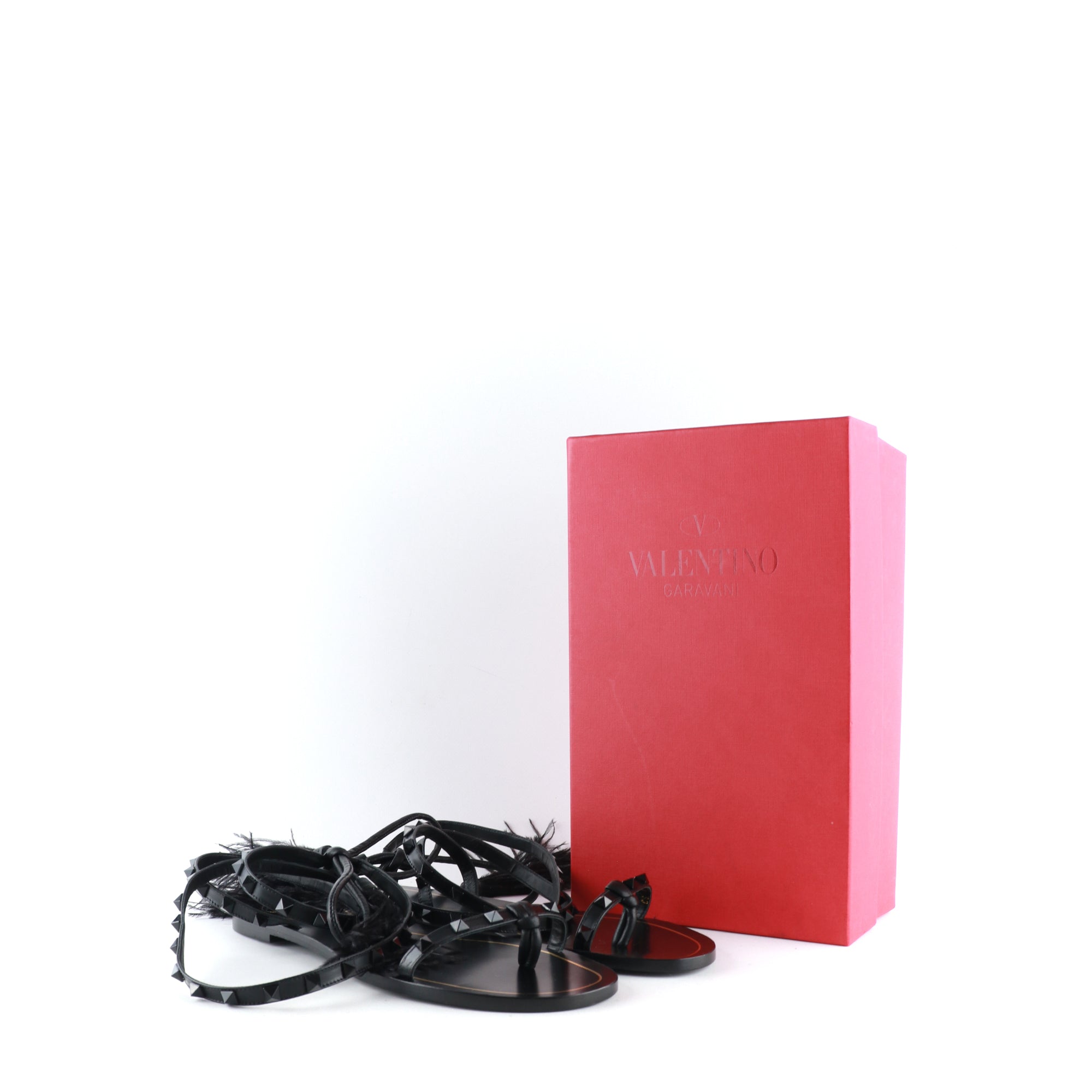 VALENTINO - Rockstud sandals in black leather and ostrich feathers (T41.5)
