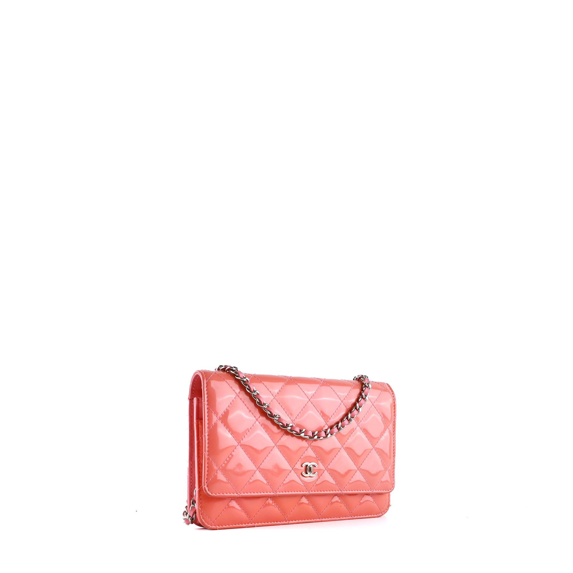 CHANEL - Sac Wallet On Chain Timeless en cuir verni rose