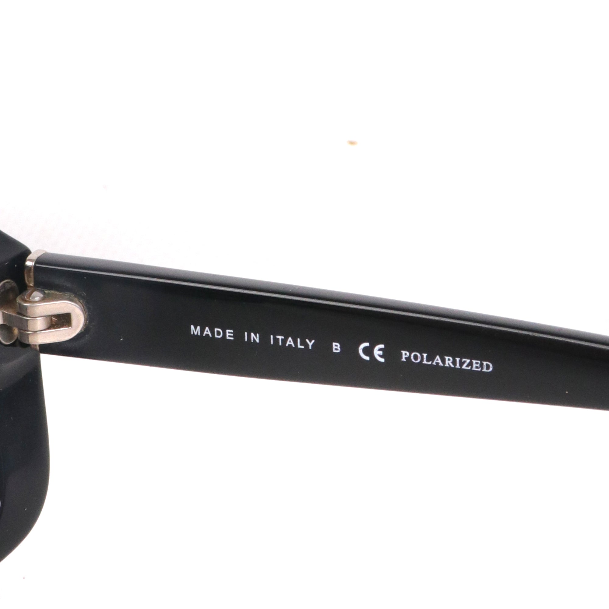 CHANEL - Lunettes de soleil Mini Camélia Chanel en plastique noir