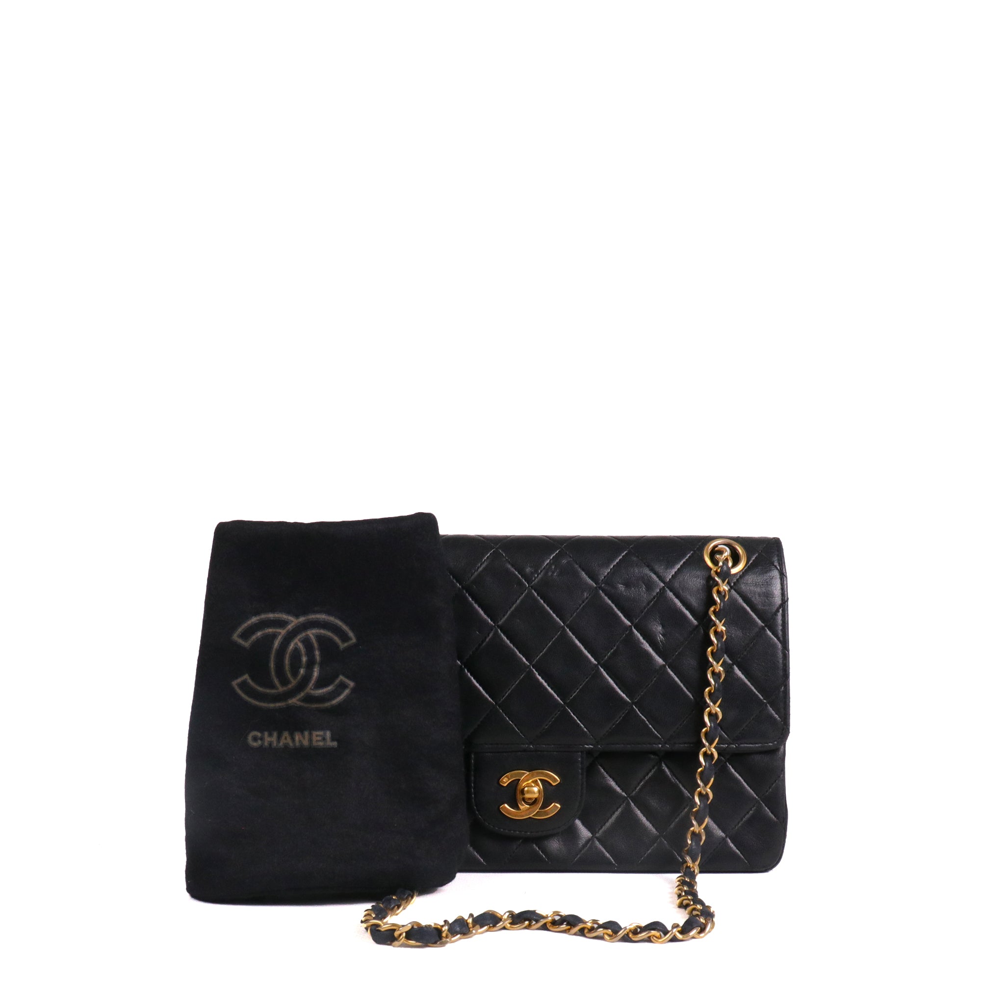 CHANEL - Sac à main Timeless/Classique medium Chanel double flap en cuir matelassé noir vintage