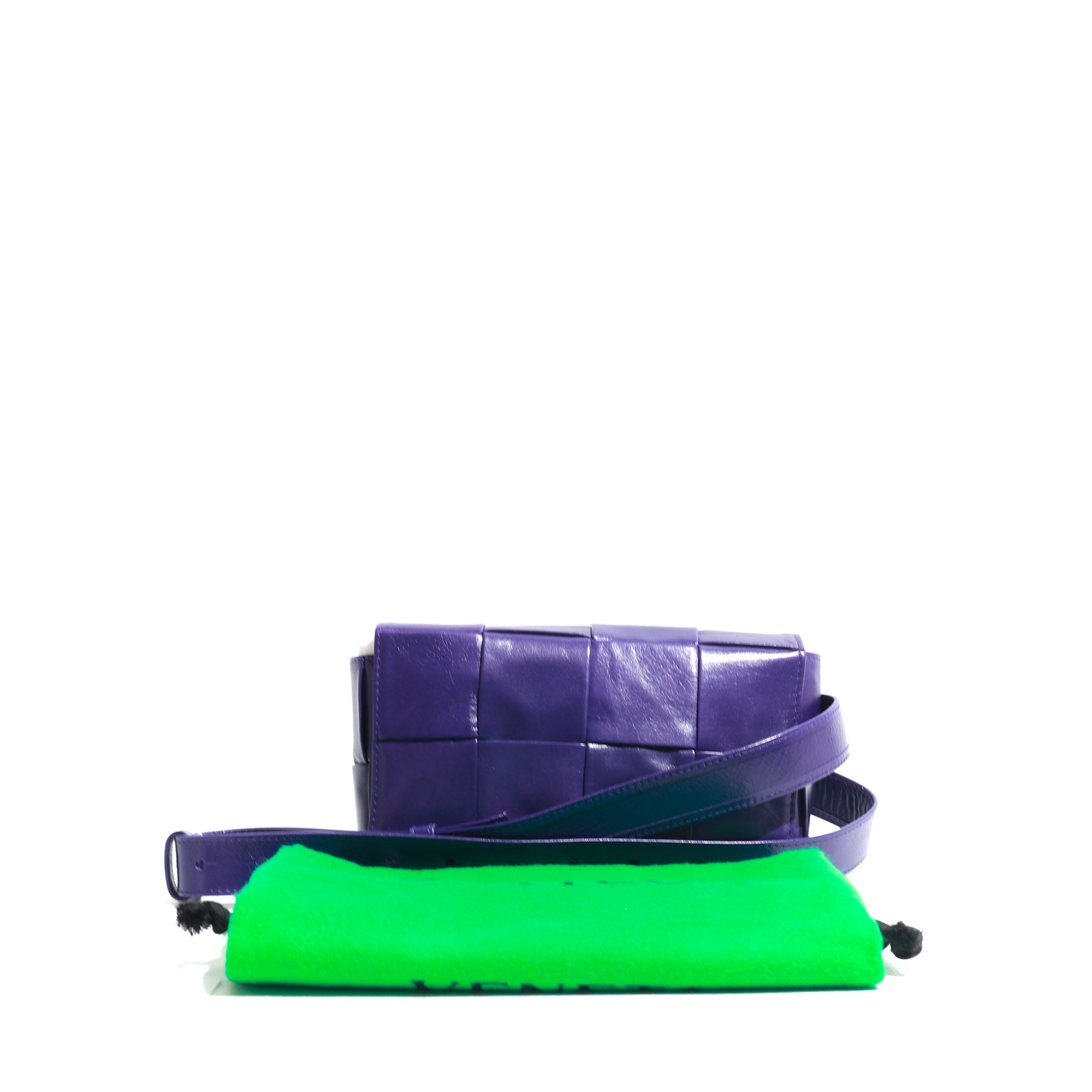 BOTTEGA VENETA - Cassette mini belt bag in purple smooth leather