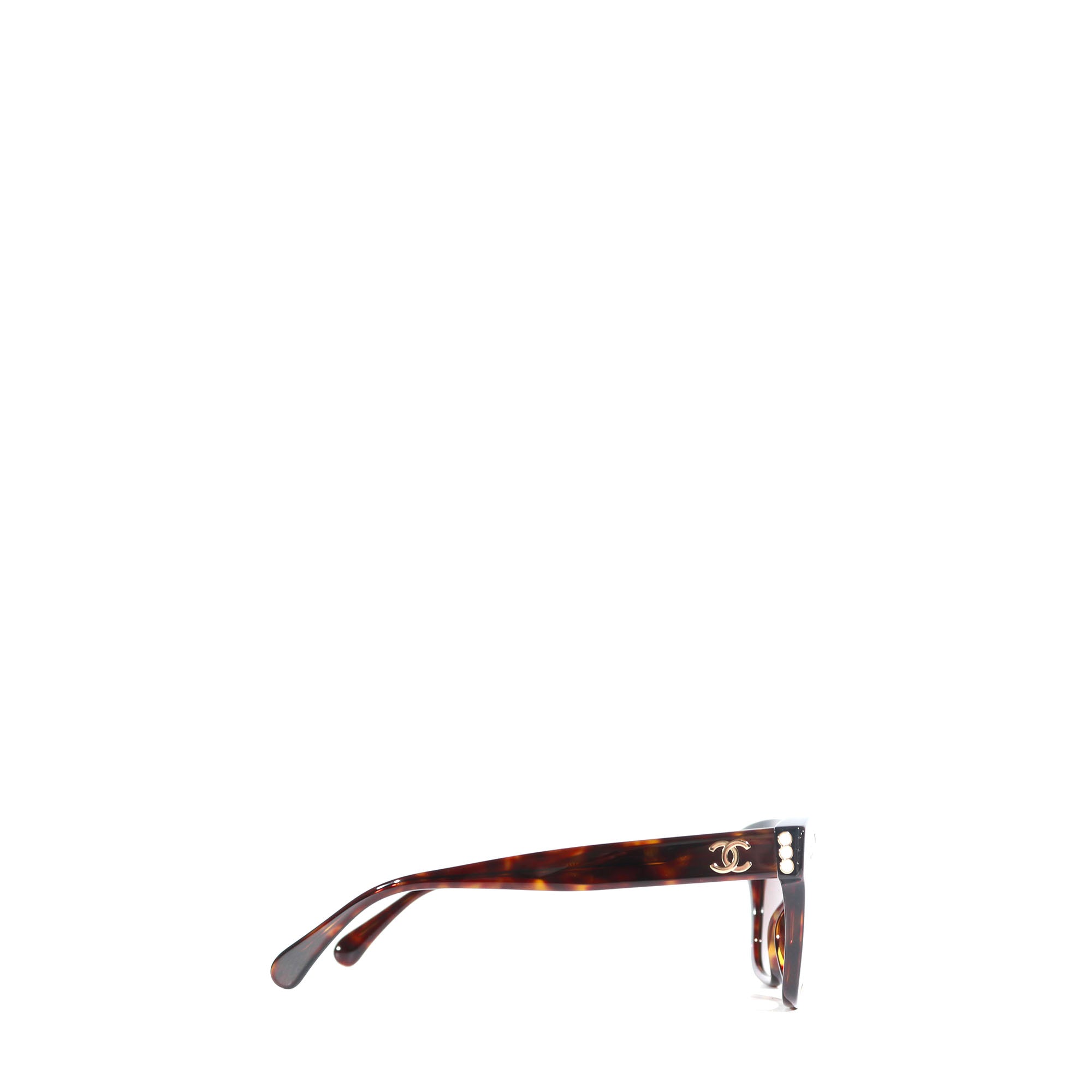 CHANEL - CC sunglasses with tortoiseshell pattern 