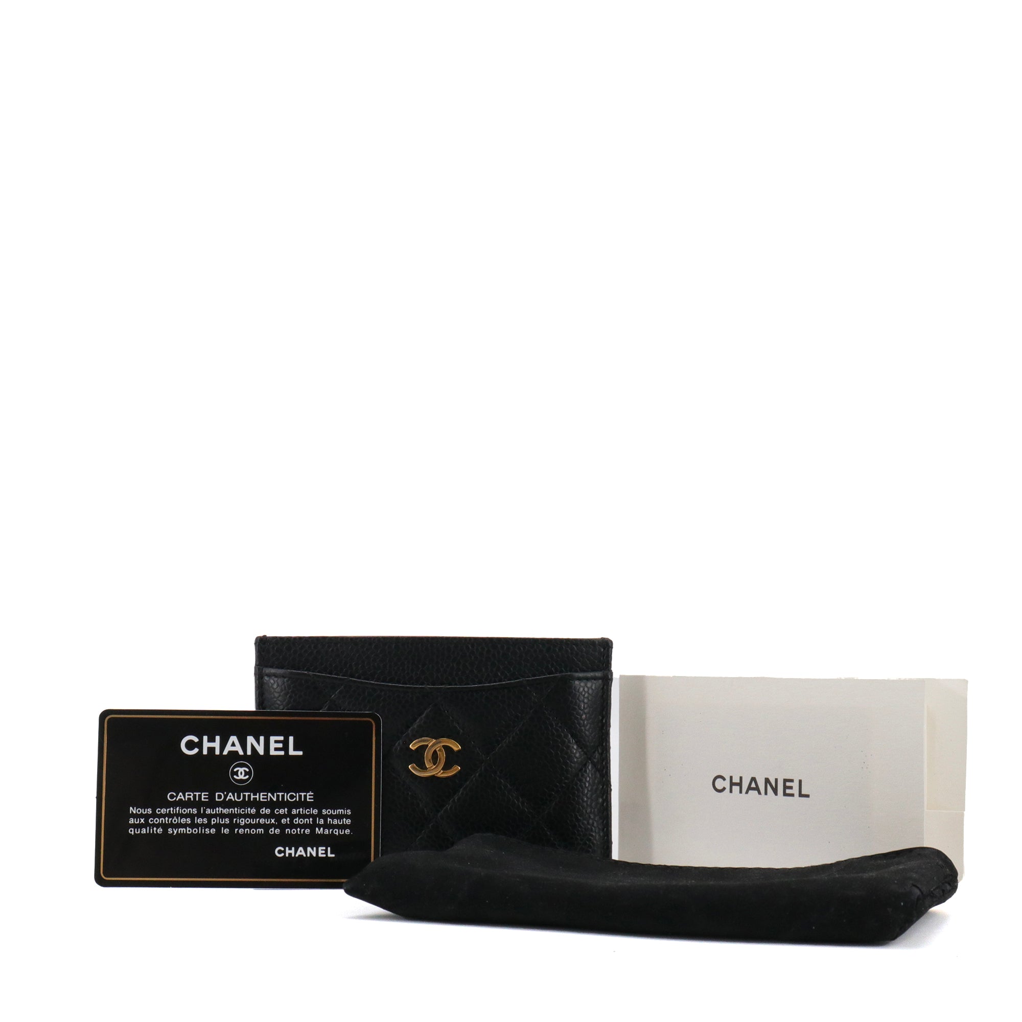 CHANEL - Porte cartes Chanel en cuir matelassé caviar noir