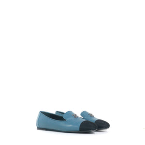 CHANEL - Blue smooth leather loafers (T38)