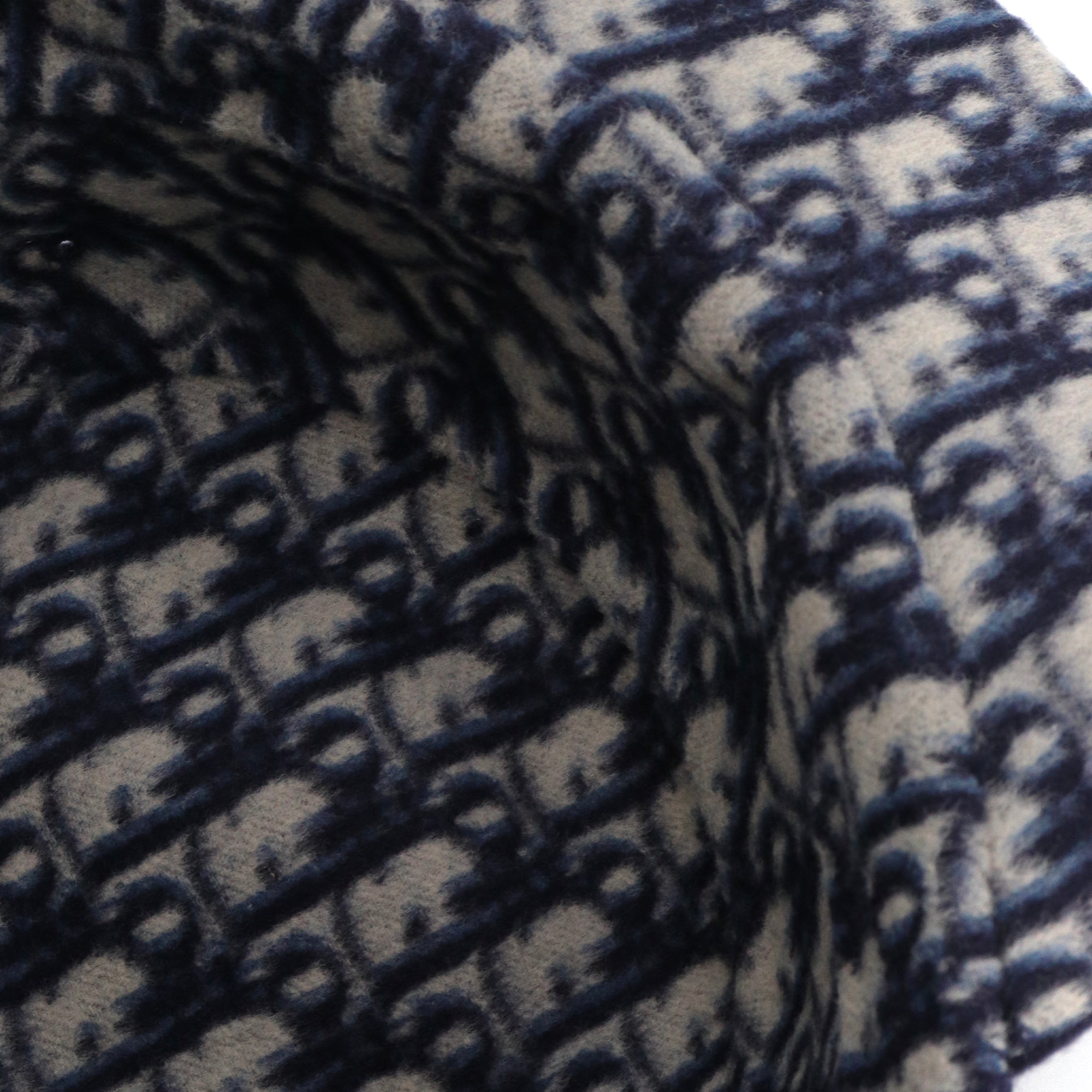 DIOR - Chic Military Dior reversible cap in navy blue oblique monogrammed wool (T57)