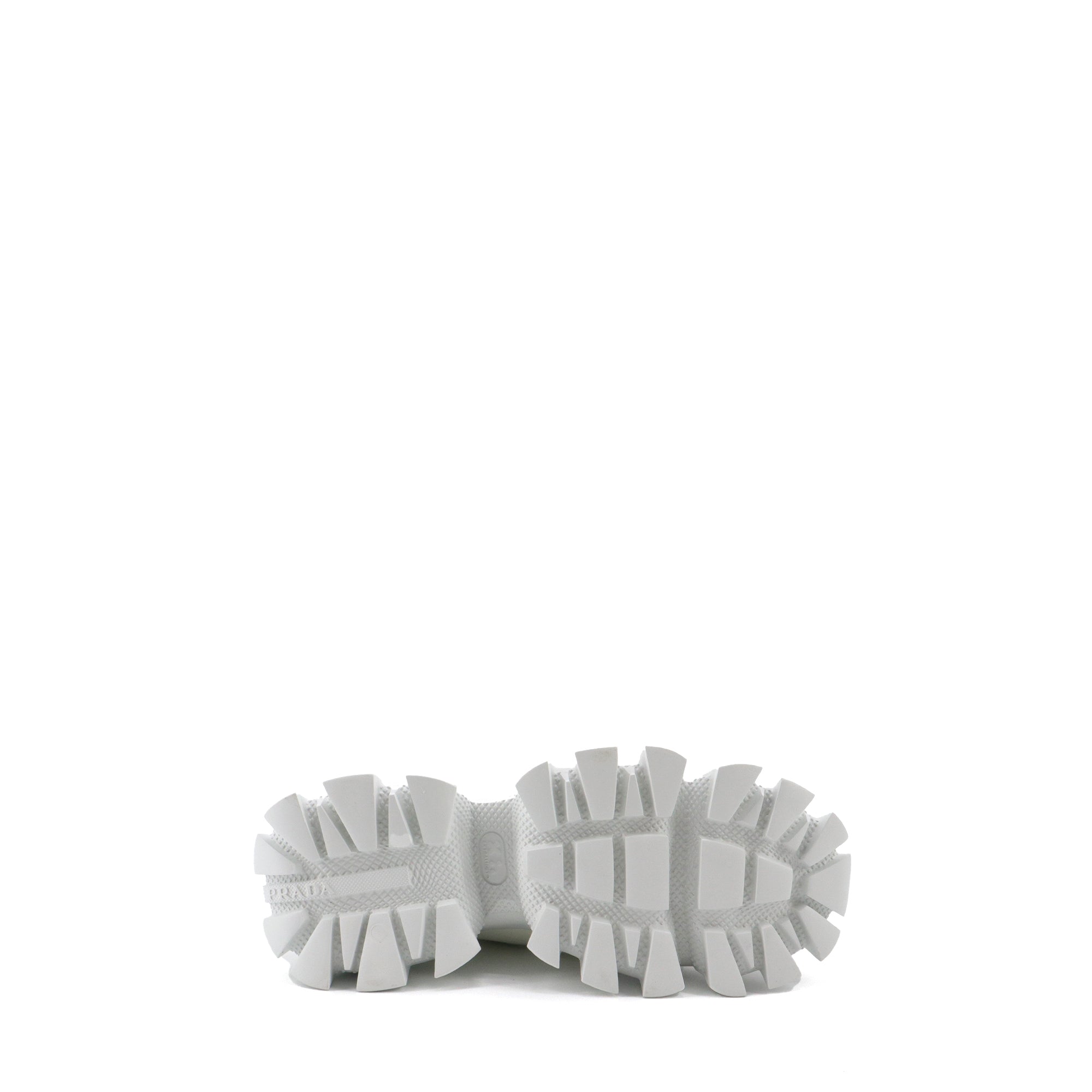 PRADA - Sneakers Cloudbust Thunder Prada en toile blanche (T37)