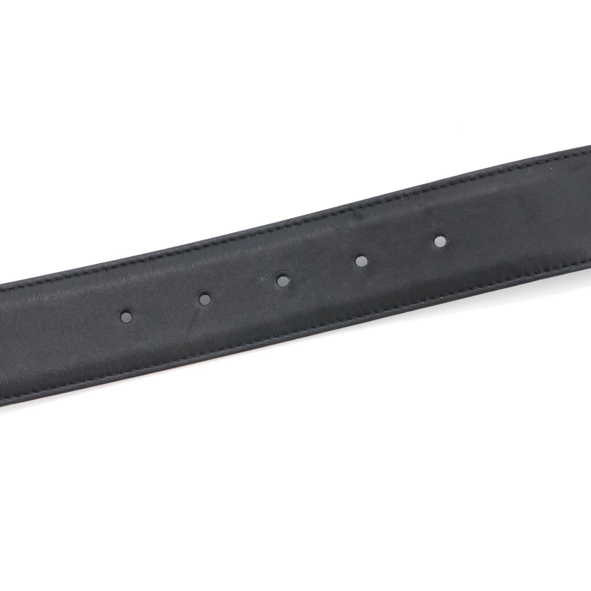 GUCCI - Ceinture Boucle GG Gucci en cuir noir (T80)
