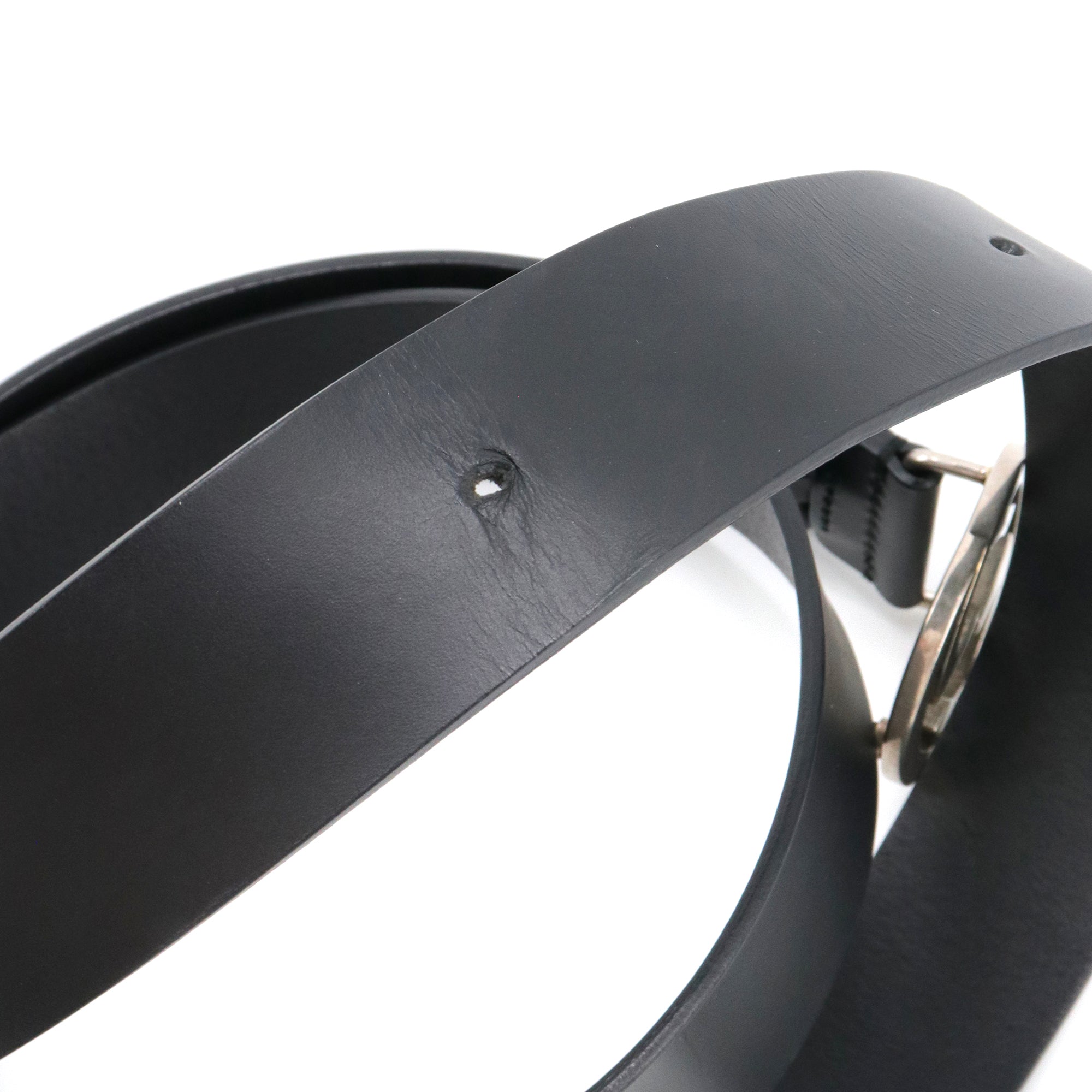 GUCCI - Ceinture GG Gucci en cuir noir (T105)