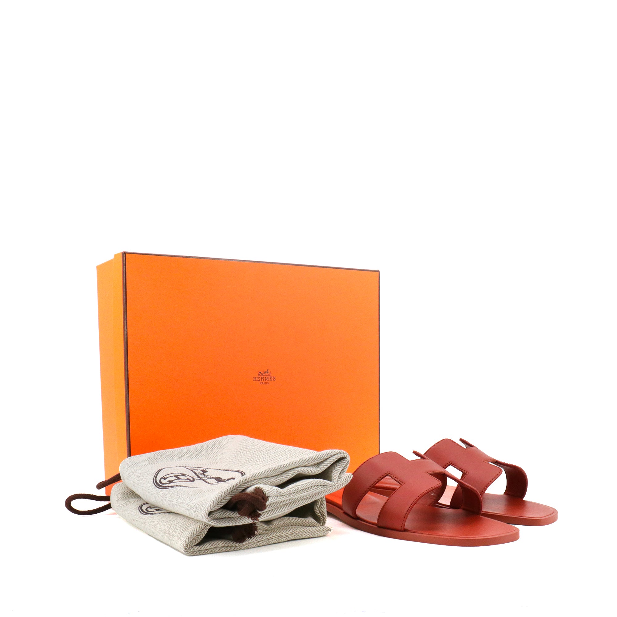 HERMÈS - Sandales Oran Hermès en cuir Rouge de Turin (T38)