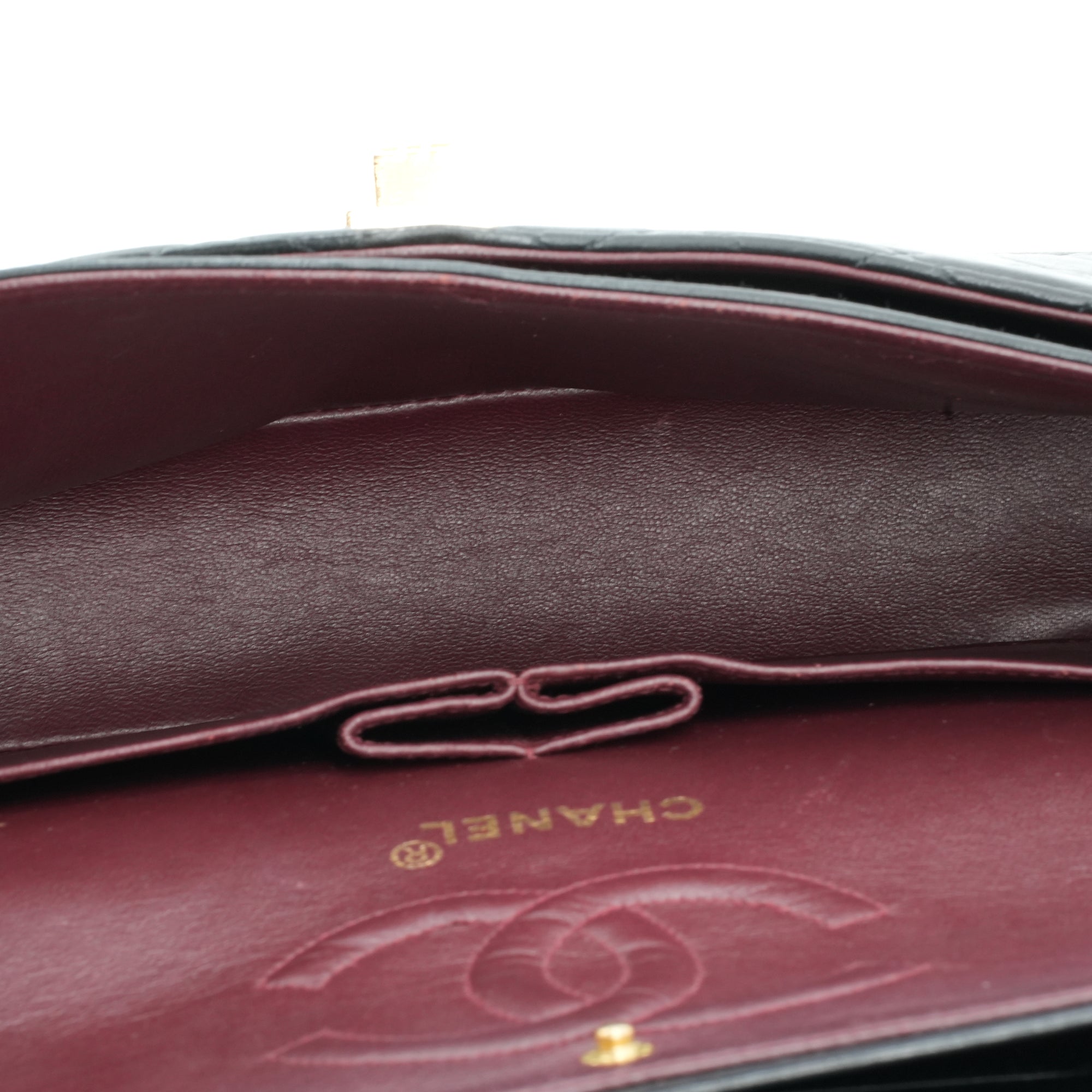 CHANEL - Sac à bandoulière 2.55 Chanel en cuir matelassé noir vintage