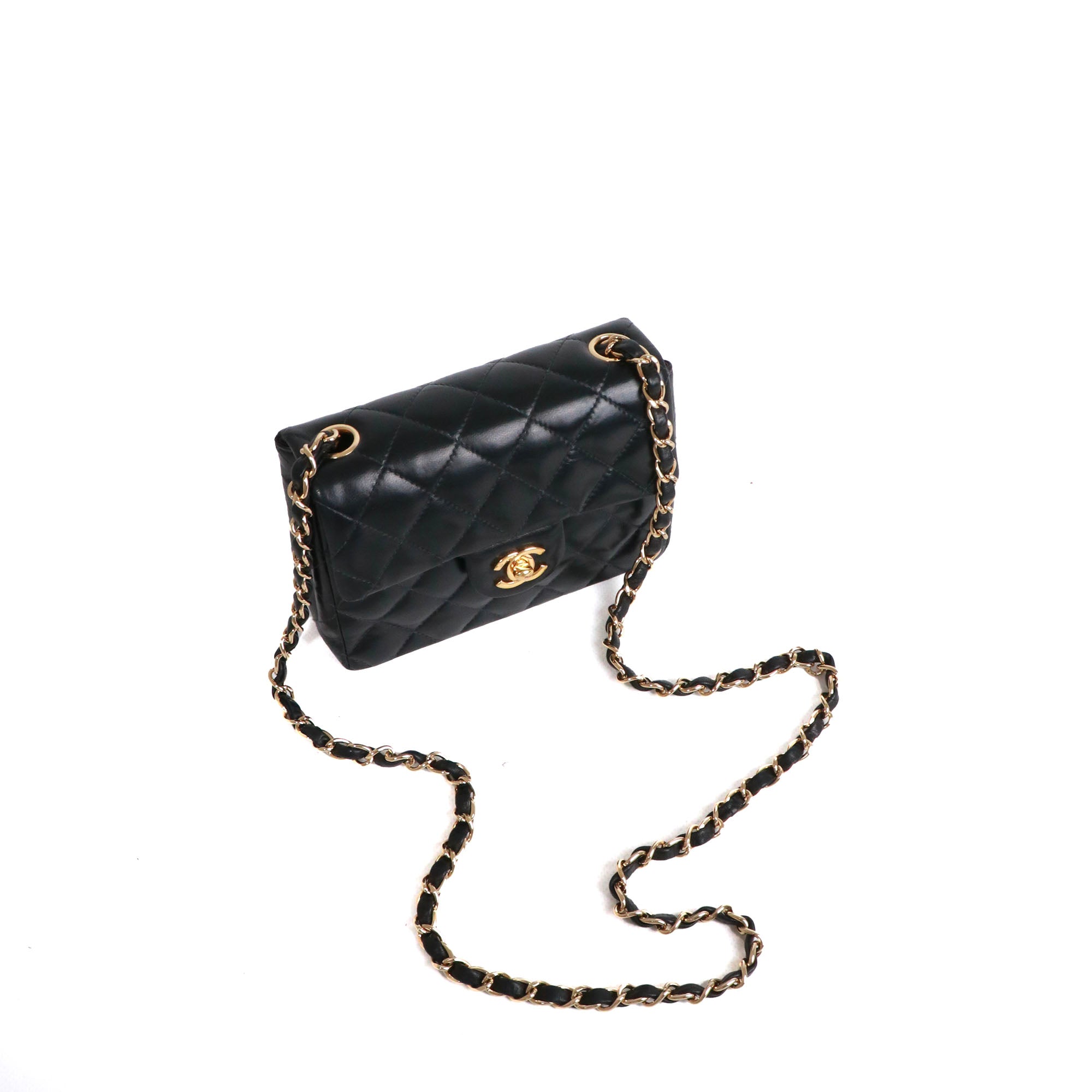 CHANEL - Sac à bandoulière Timeless Mini Square Chanel en cuir noir vintage