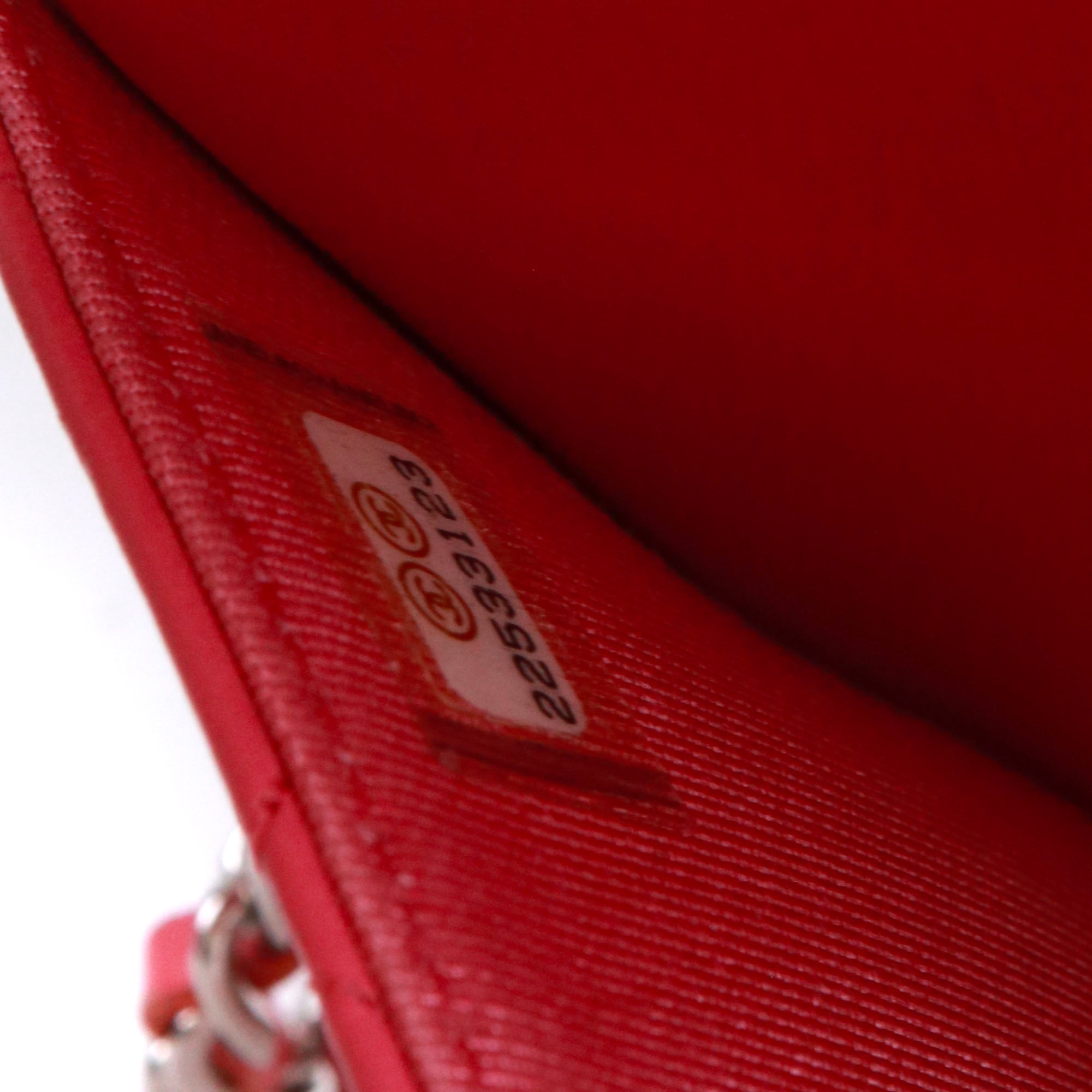 CHANEL - Sac Wallet On Chain Timeless Chanel en cuir lisse rose