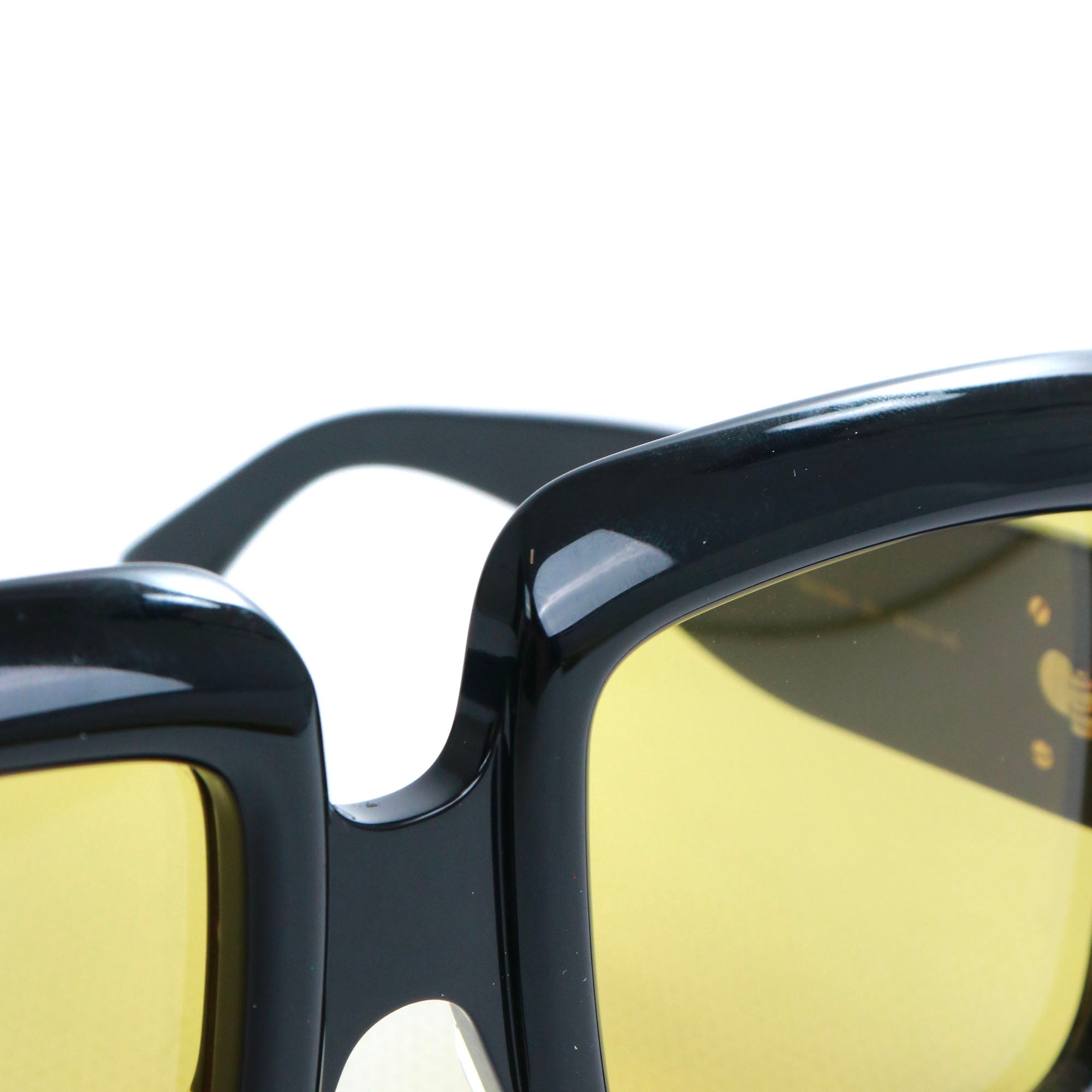 GUCCI - Lunettes de soleil GG Gucci en plastique noir oversize