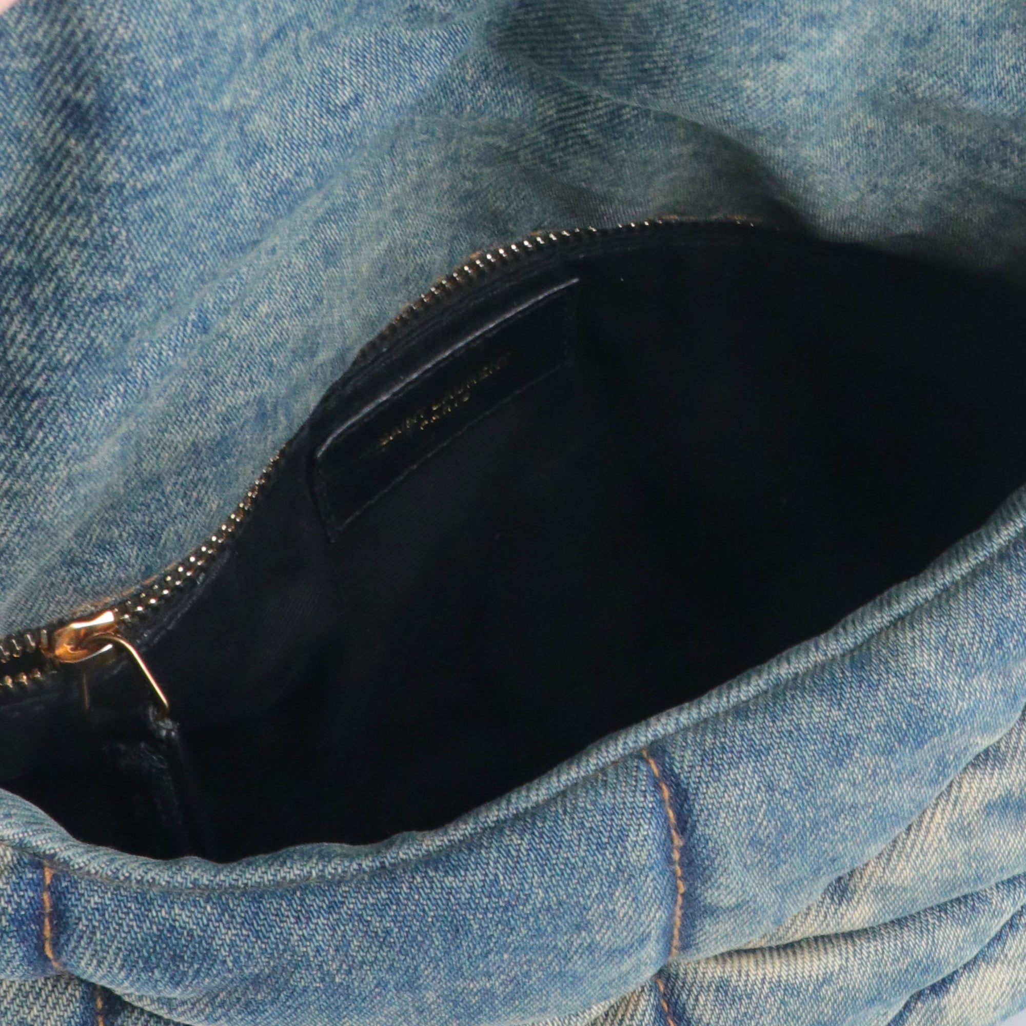 SAINT LAURENT - Loulou Puffer small shoulder bag in beige leather