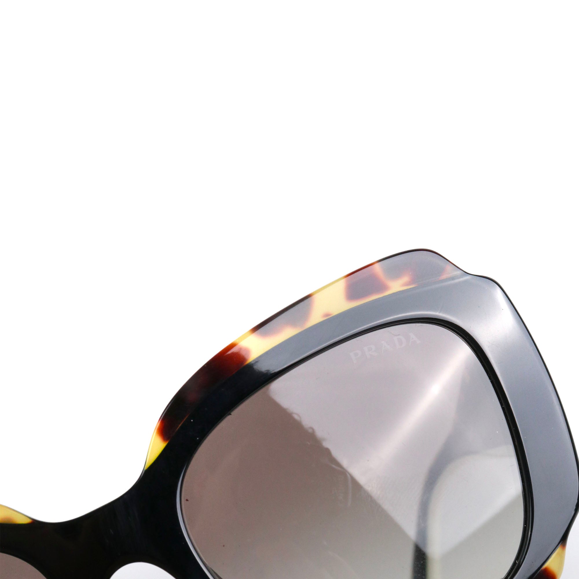 PRADA - Lunettes de soleil Prada en plastique noir