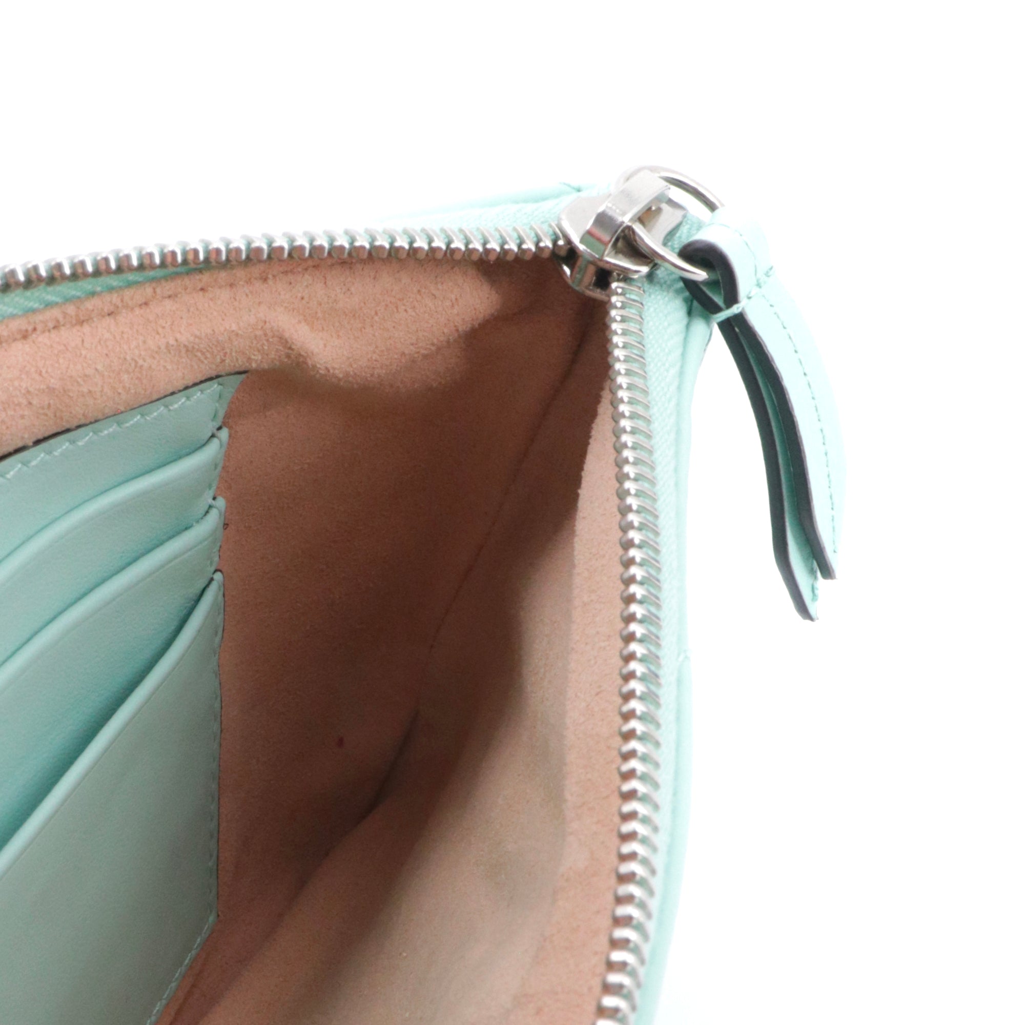GUCCI - Pochette GG Marmont Gucci en cuir chevron bleu pastel
