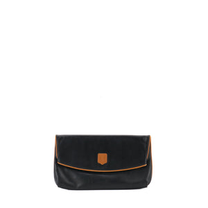 CELINE - Pochette Triomphe Celine en cuir noir vintage