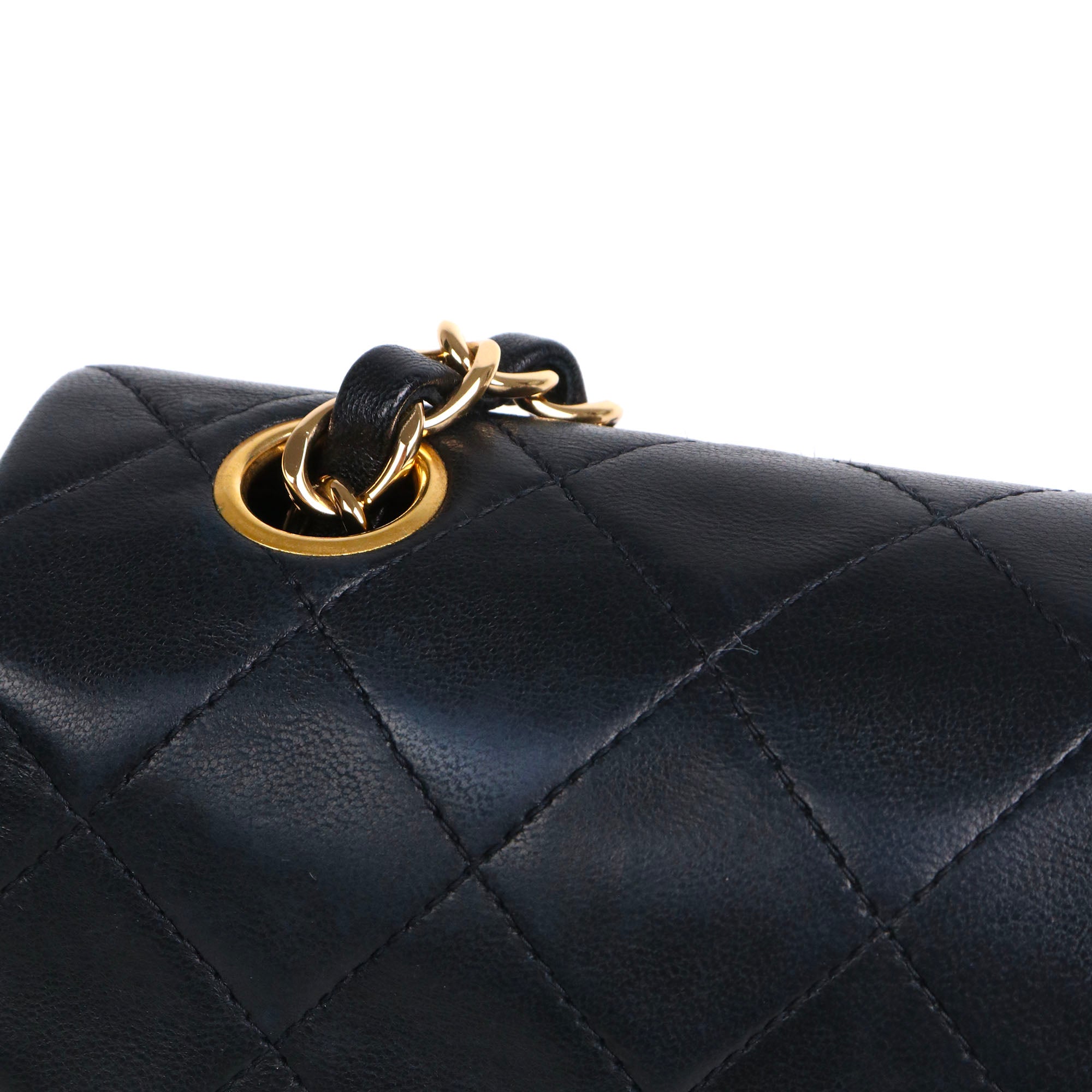 CHANEL - Sac à bandoulière Timeless Mini Square Chanel en cuir noir vintage