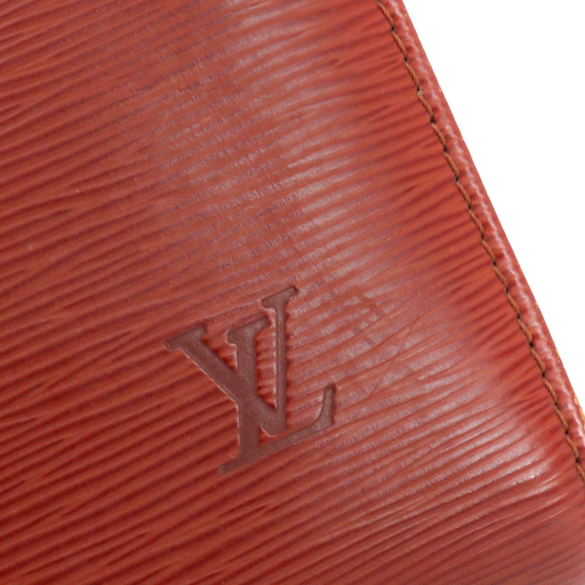 LOUIS VUITTON - Sac à main Speedy 30 Louis Vuitton en cuir épi marron vintage