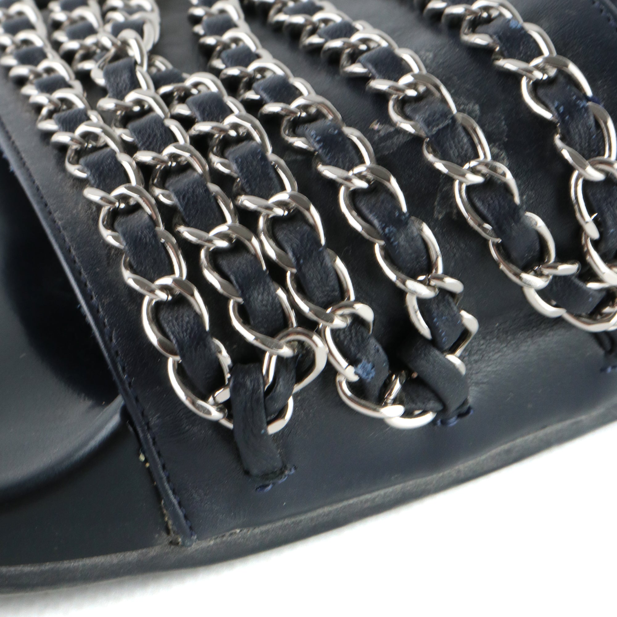 CHANEL - Black leather chain sandals (T38)