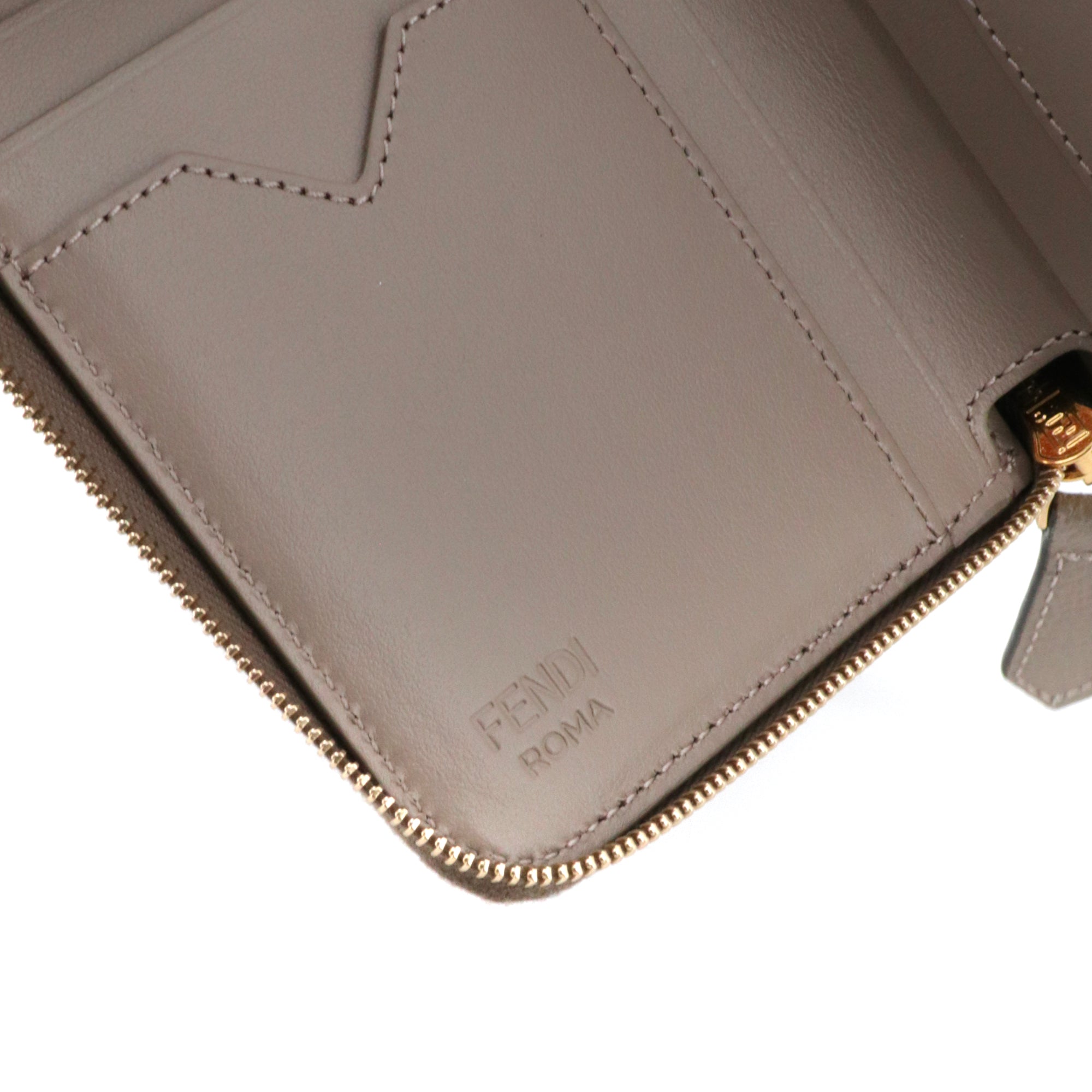 FENDI - Fendi Diamonds wallet in taupe leather
