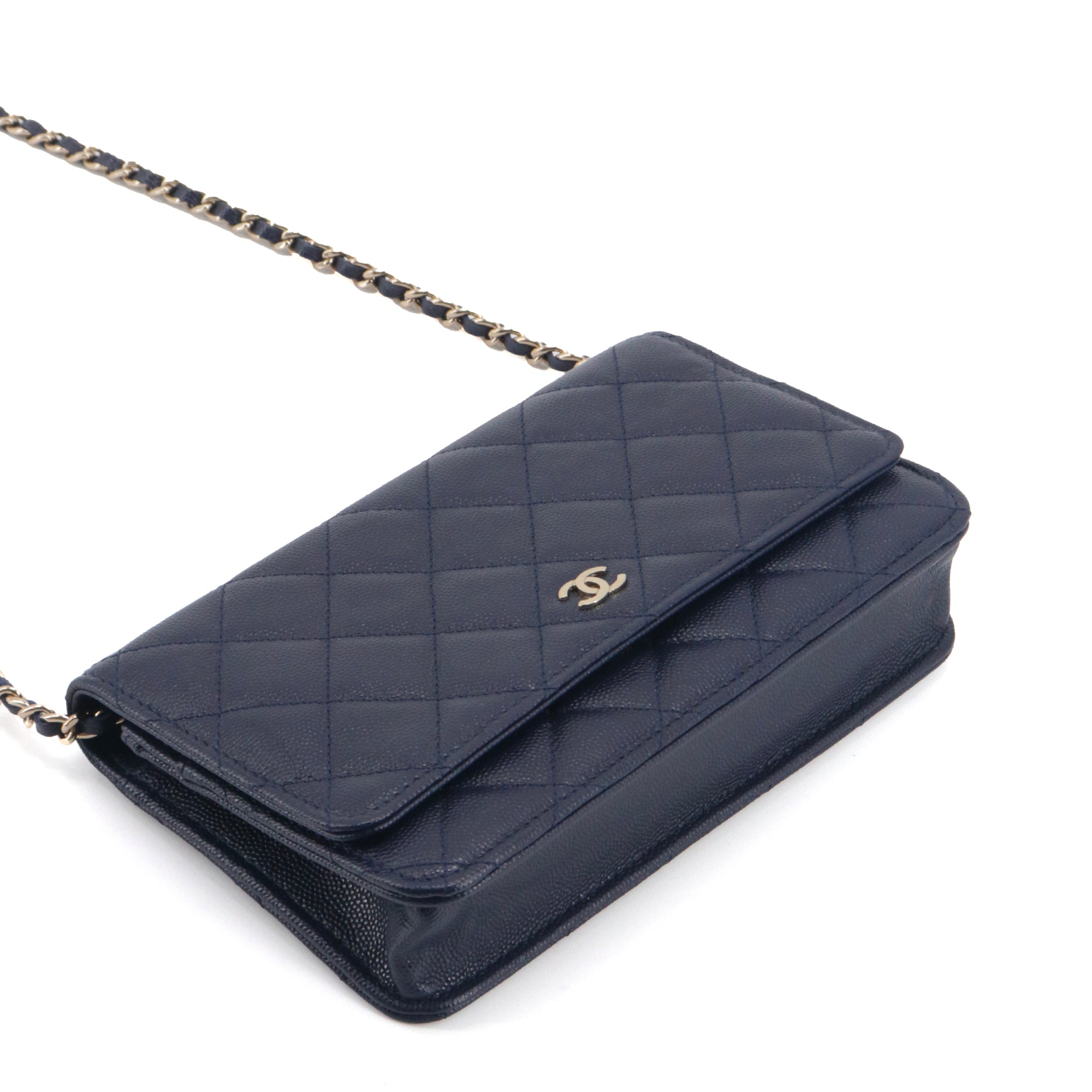 CHANEL - Sac Wallet On Chain Timeless Chanel en cuir caviar bleu marine