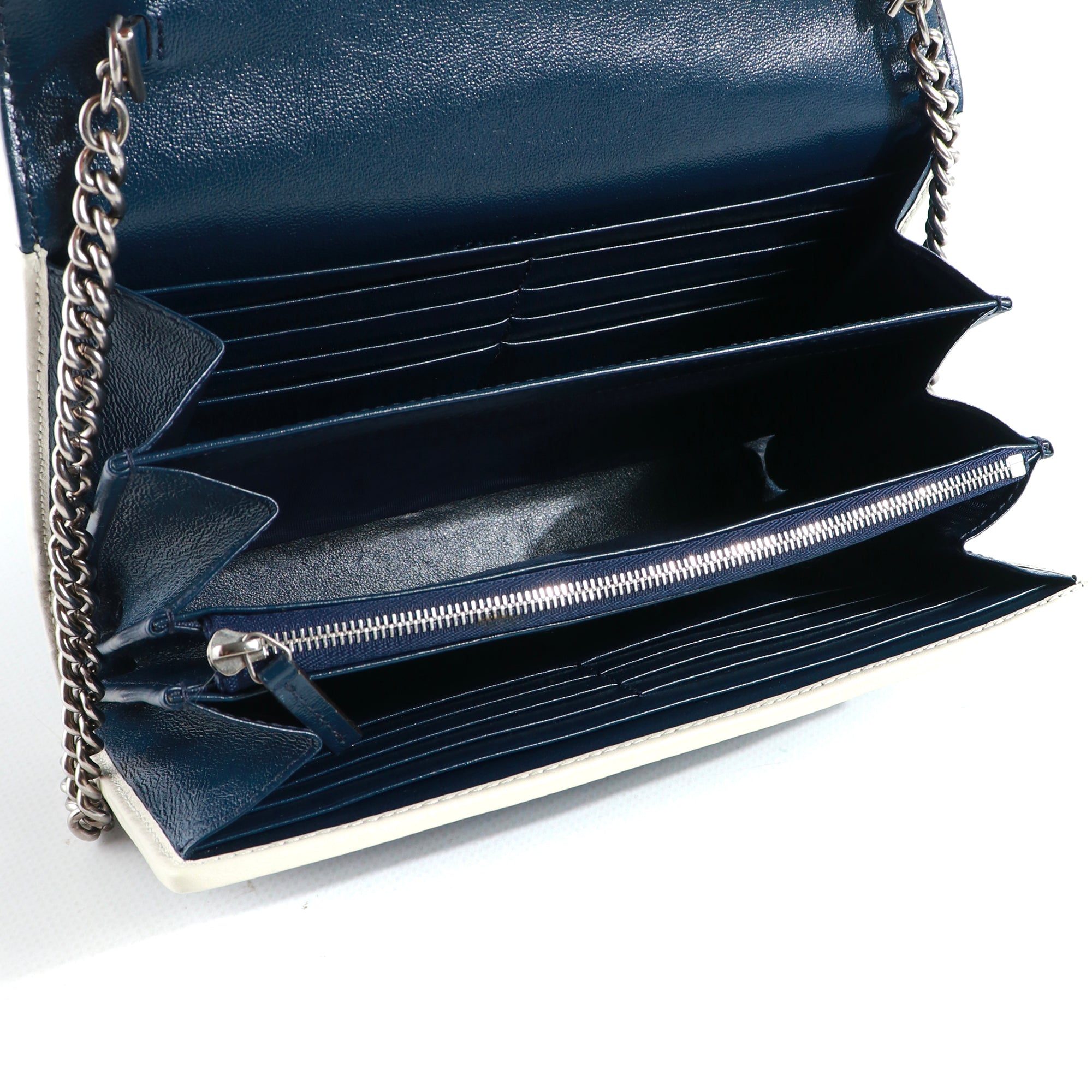 GUCCI - GG Marmont shoulder bag in navy blue leather