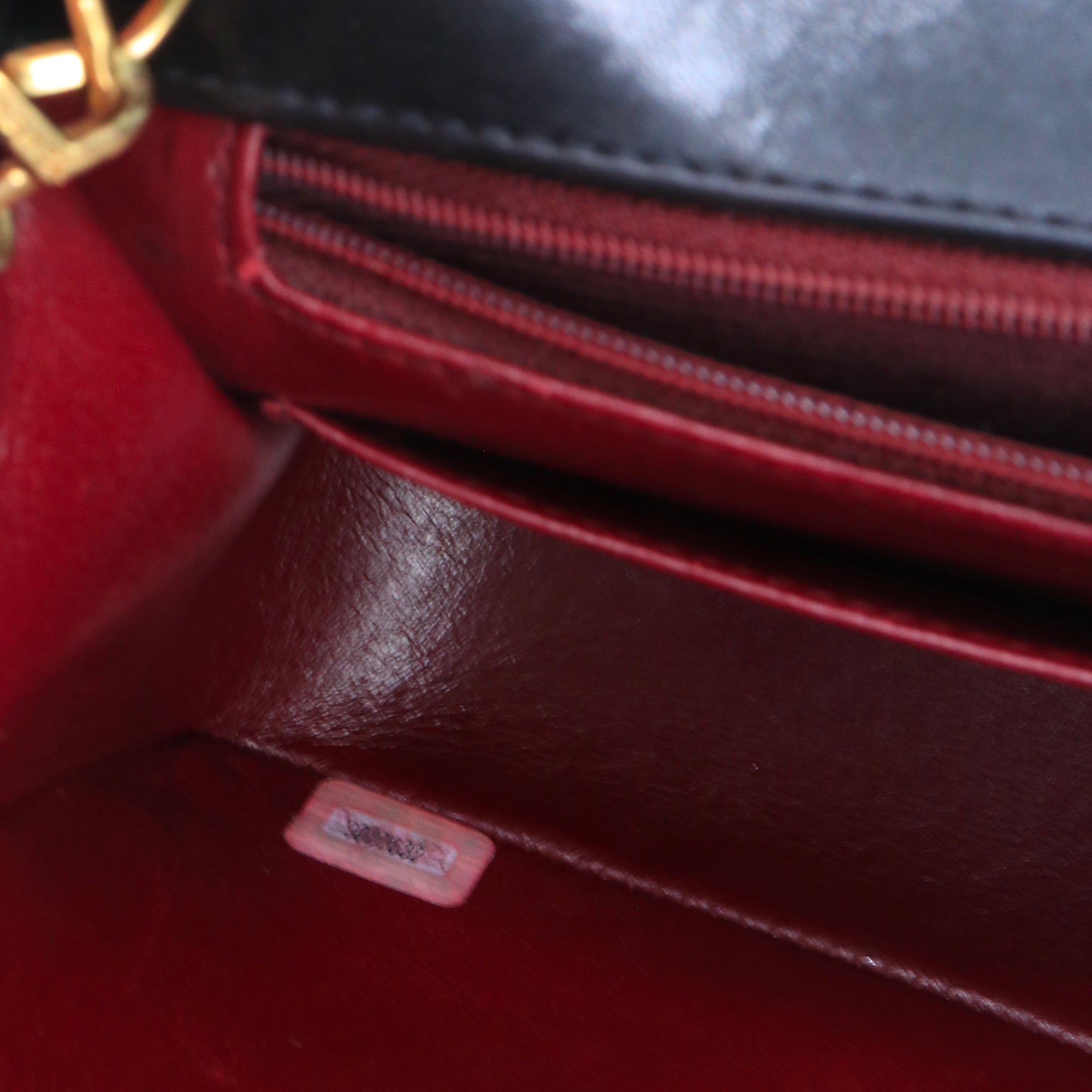 GUCCI - GG Marmont Small Size shoulder bag in black leather