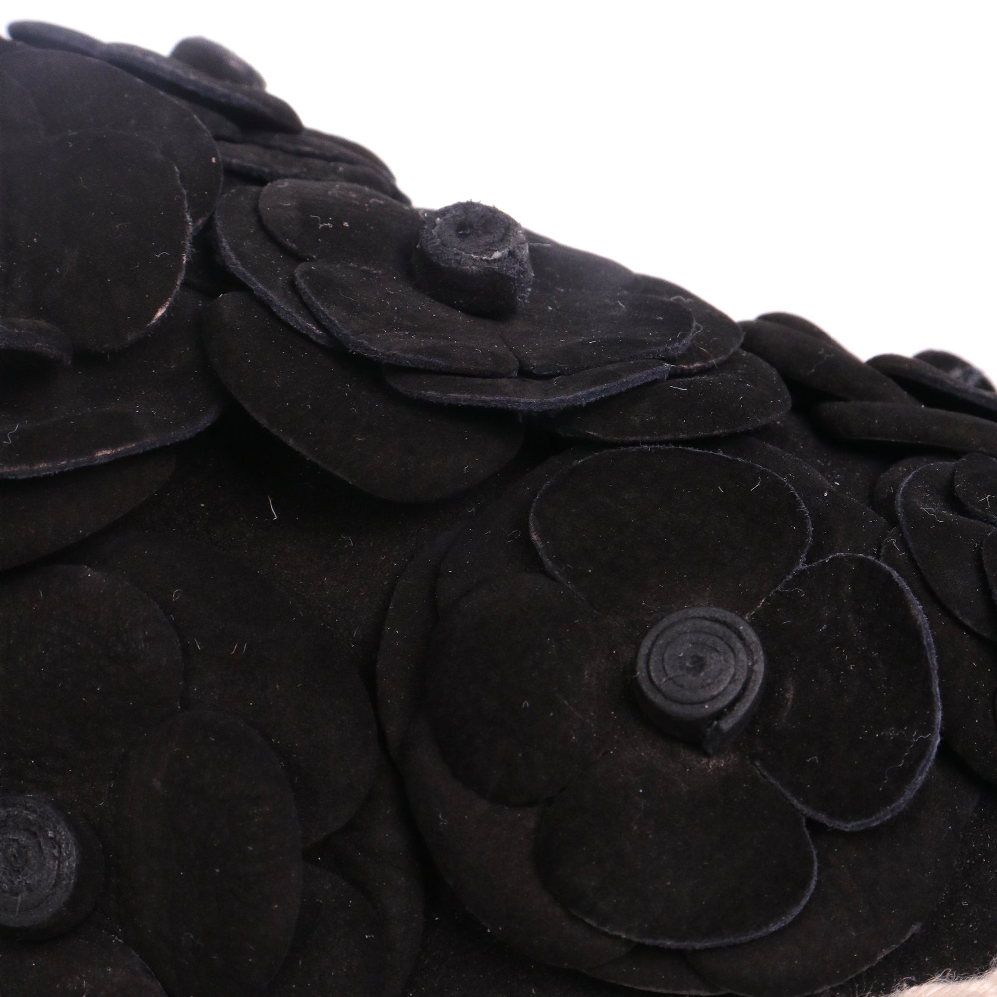 CHANEL - Espadrilles Camélia Chanel en daim noir (T38)
