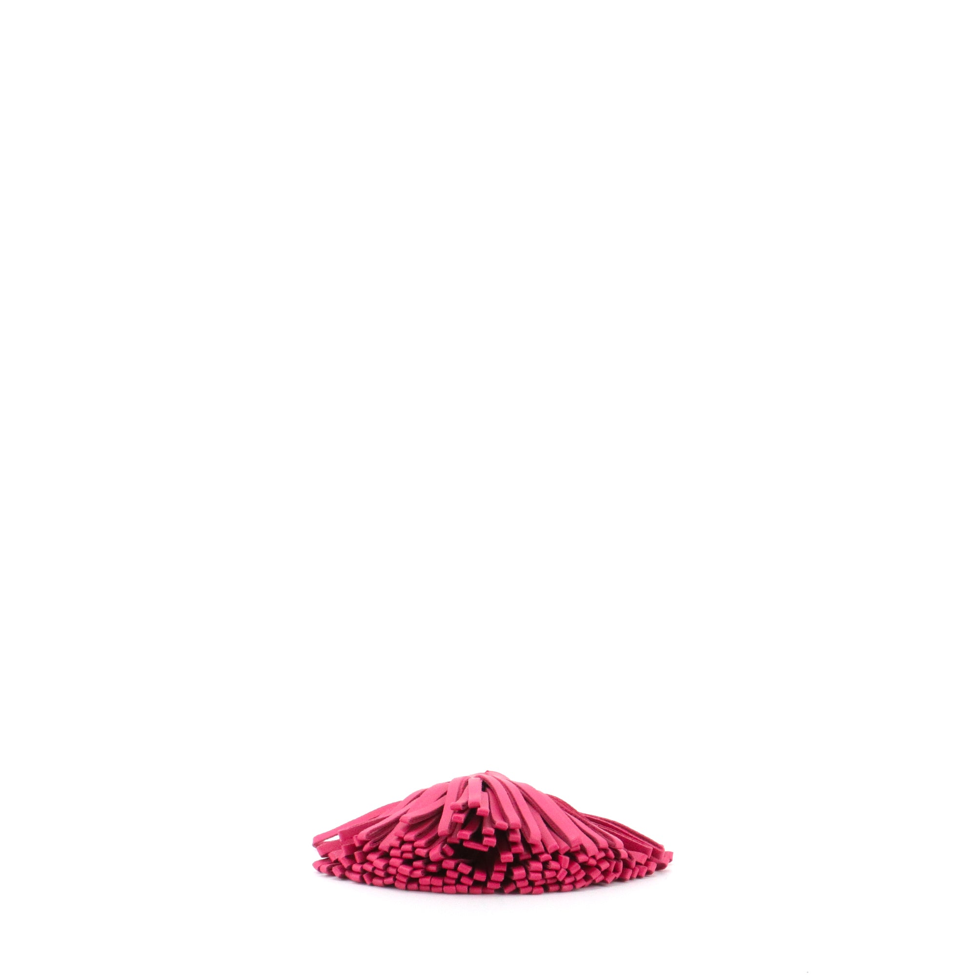 HERMÈS - Porte clés Carmen Hermès en cuir fuchsia