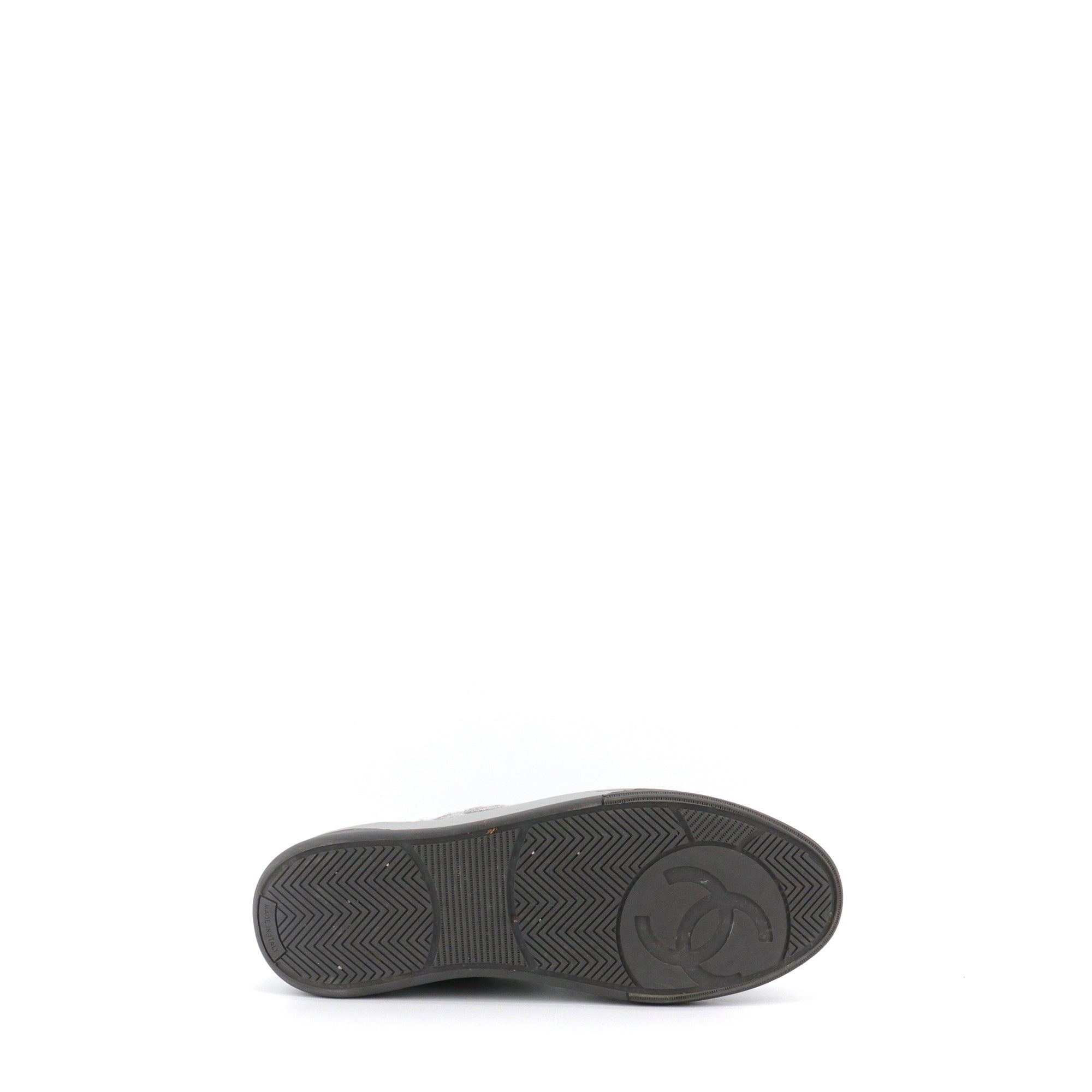 CHANEL - Sneakers CC Chanel en laine grise (T40)