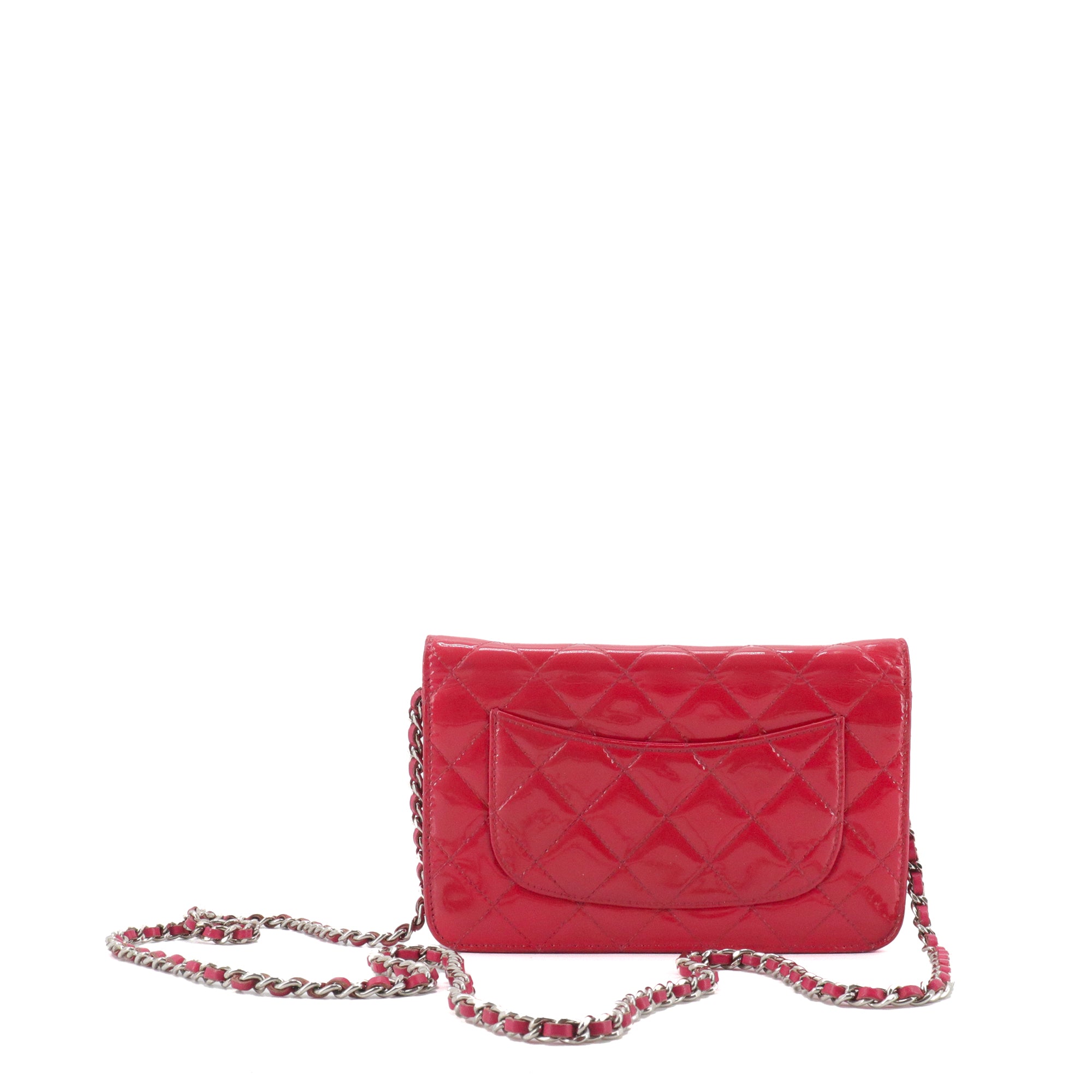 CHANEL - Sac Wallet on chain Timeless Chanel en cuir verni rose