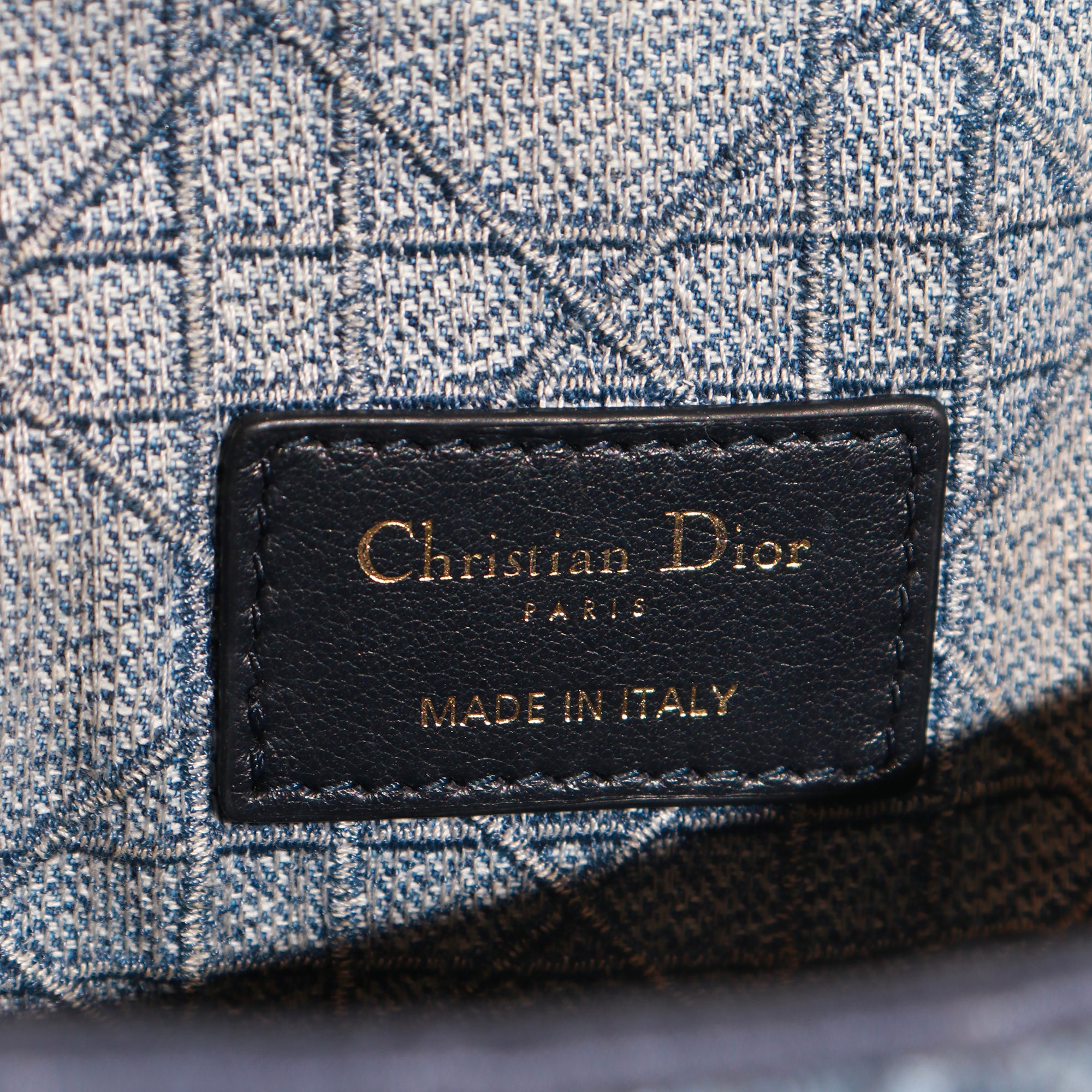 DIOR - Sac à bandoulière Caro small en denim