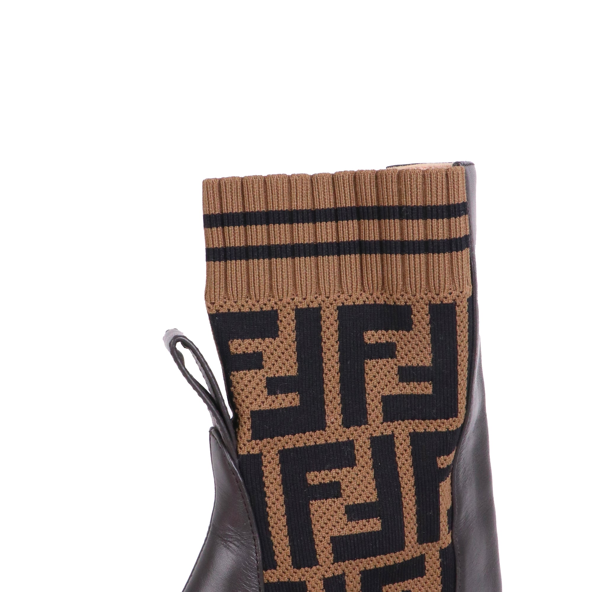 FENDI - Bottines à talon FF Fendi en cuir et tissu monogrammé