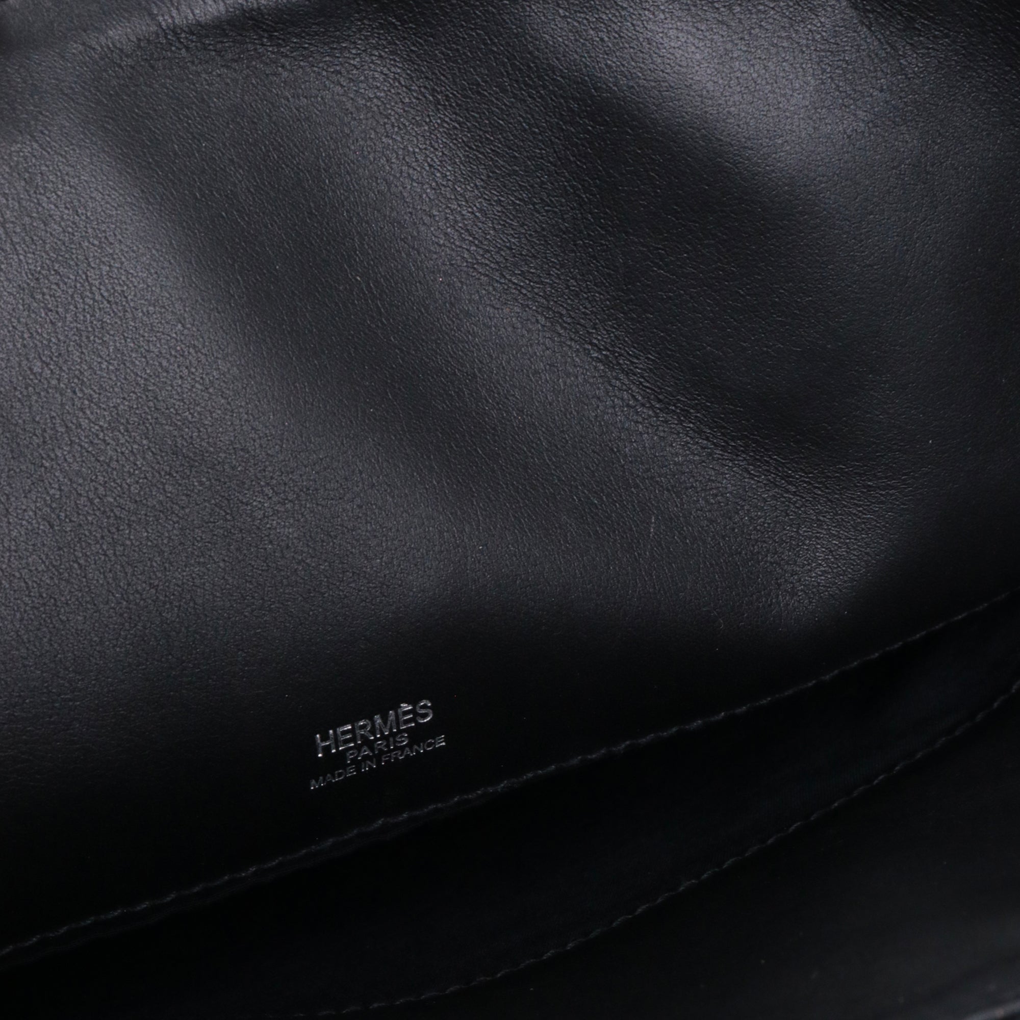 HERMÈS - Sac à main Ibu Hermès en toile noire