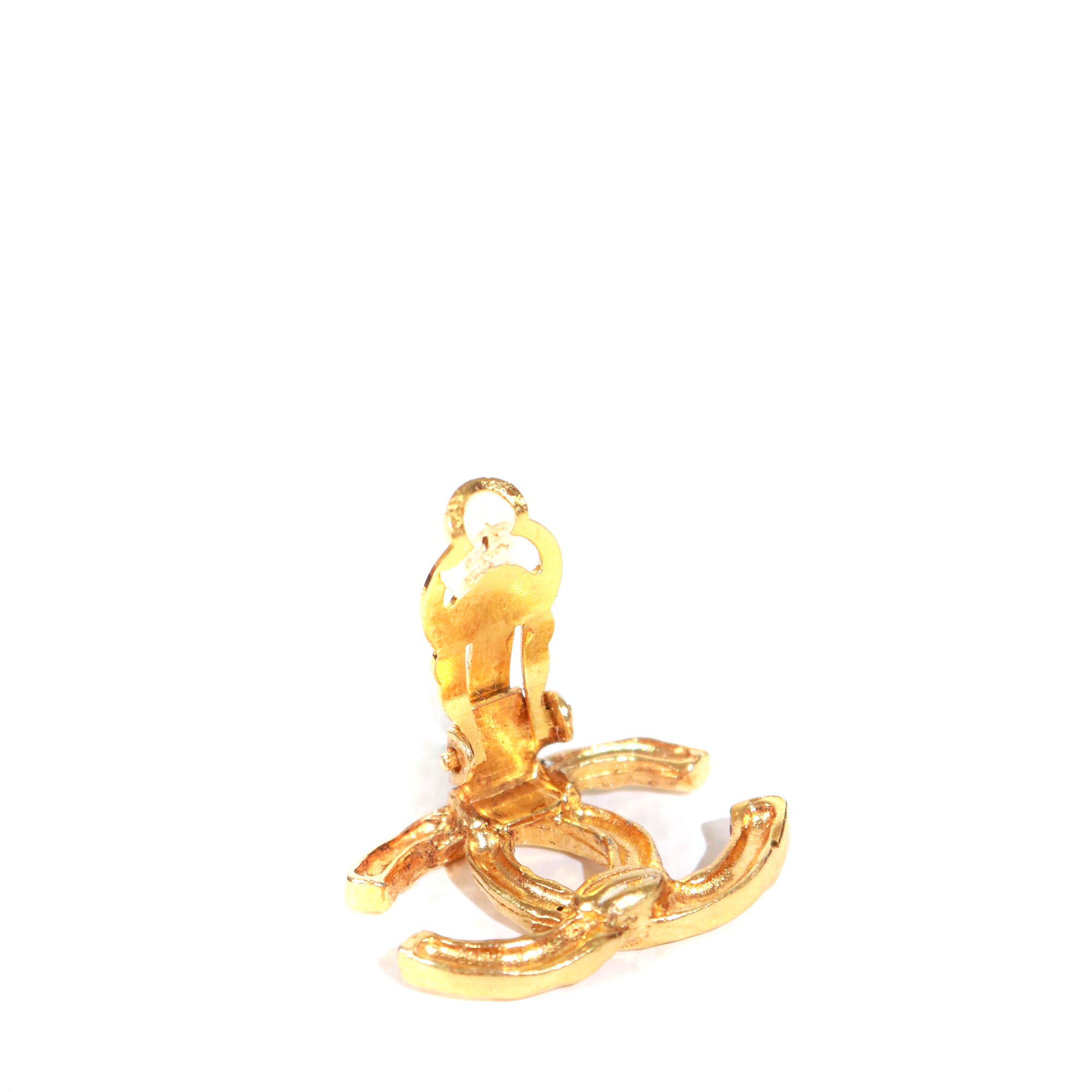 CHANEL - Boucles d'oreilles CC vintage dorées