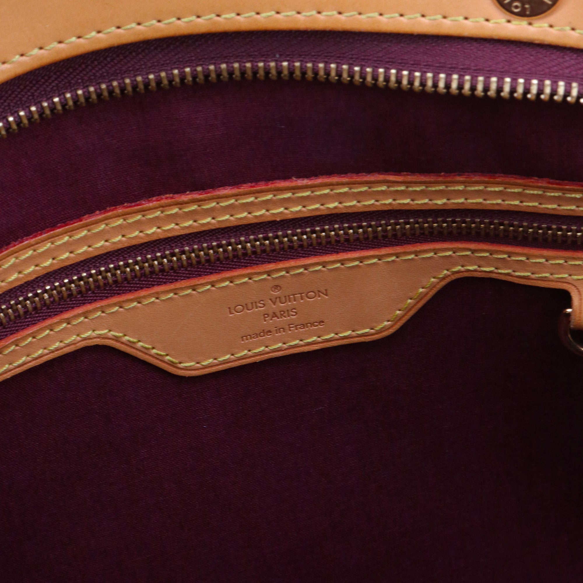 LOUIS VUITTON - Louis Vuitton Brea handbag in vintage burgundy patent leather