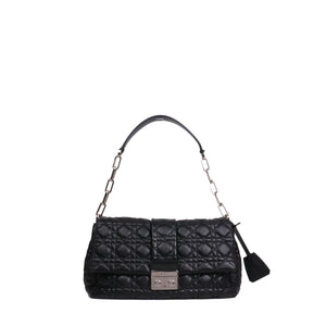 DIOR - Sac à épaule New Lock Dior en cuir cannage noir