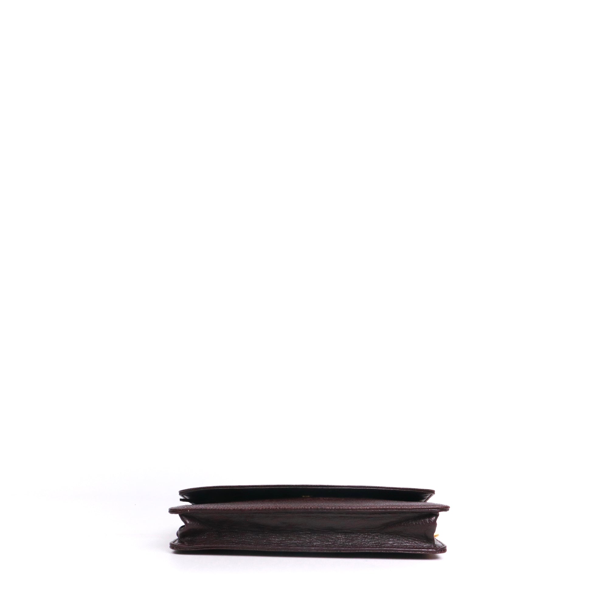 CHANEL - Sac Wallet On Chain Chanel en cuir caviar prune